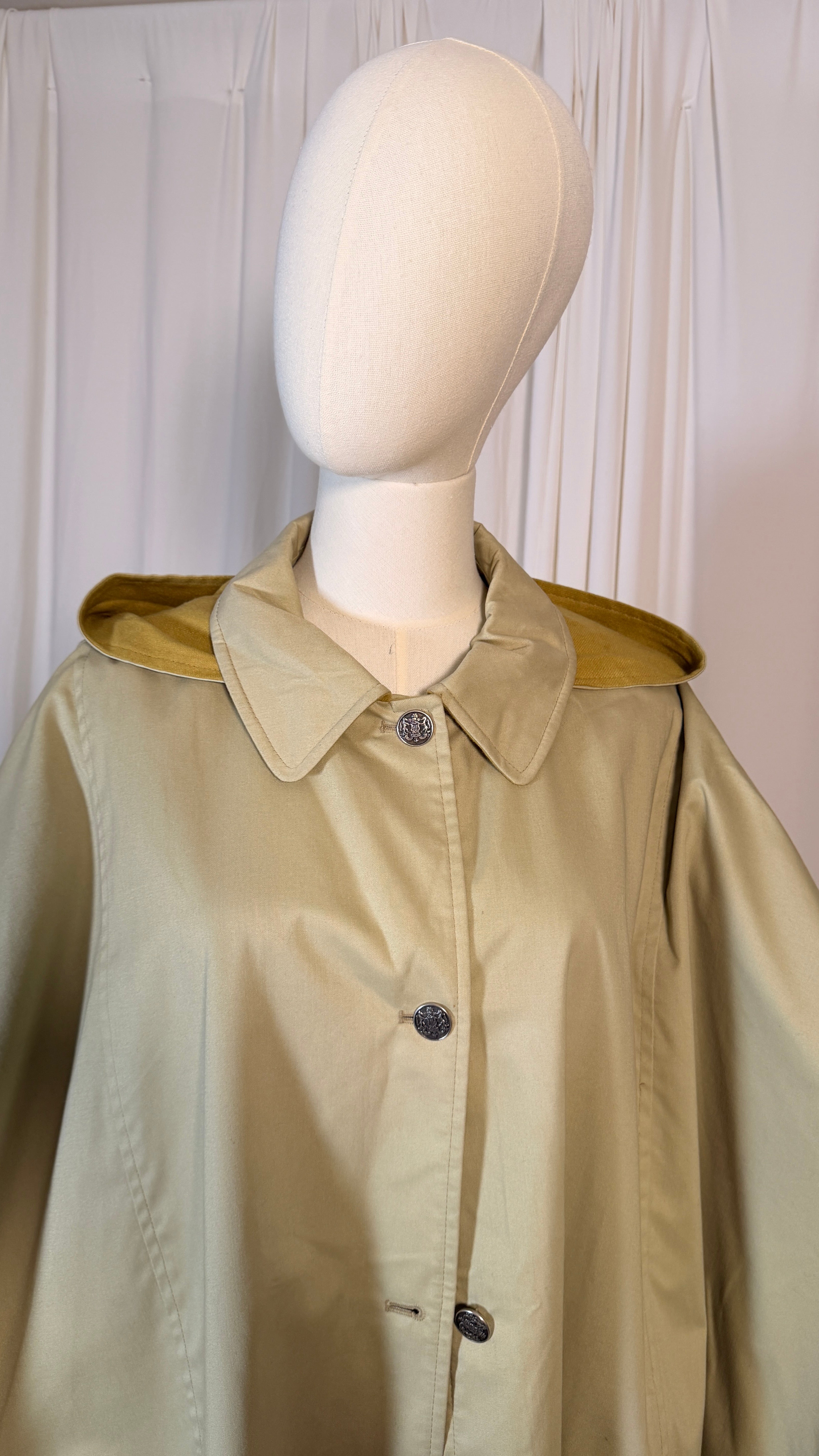 Cape crème vintage