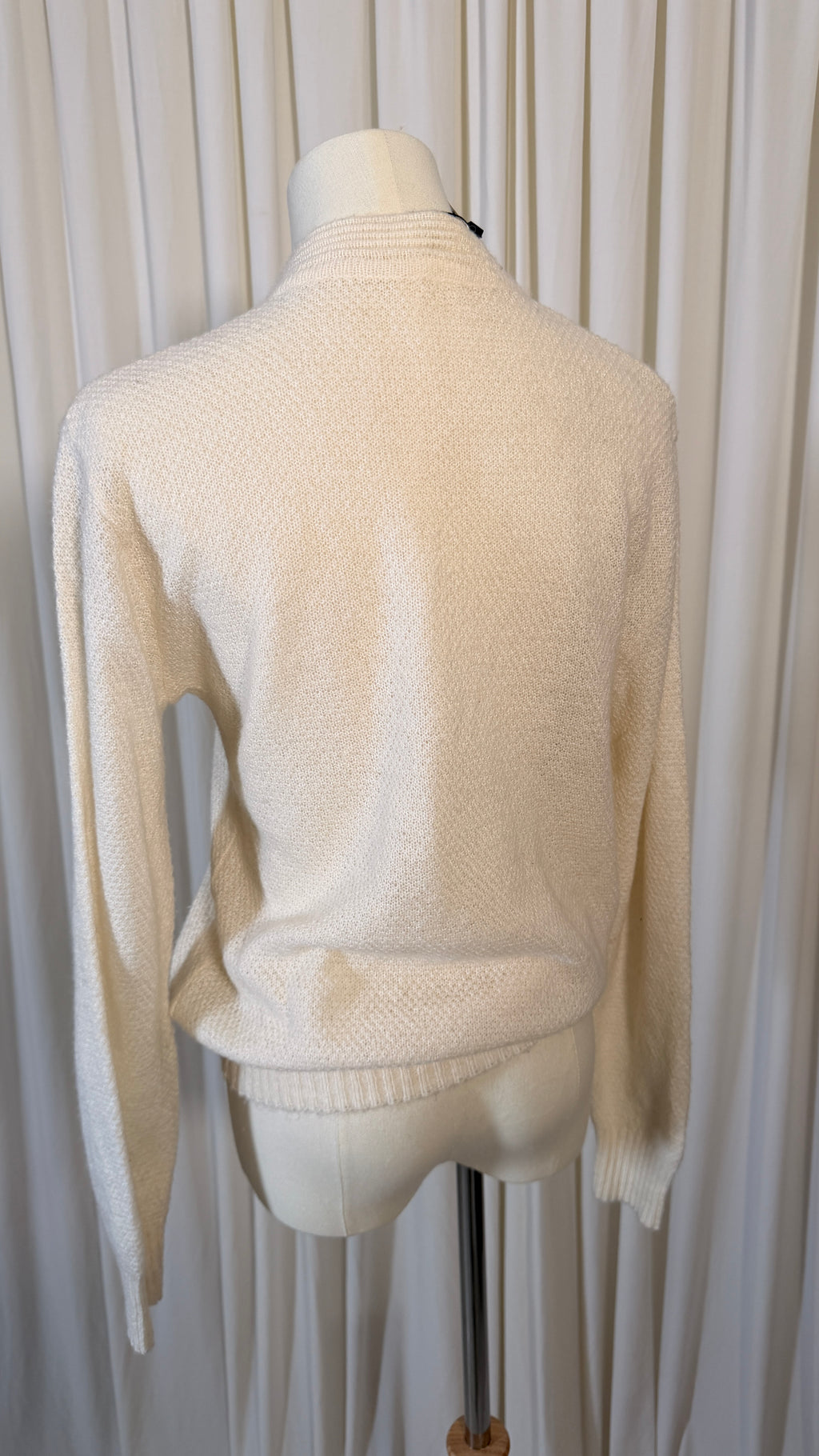 Vintage Cream Bouquet Sweater [M]