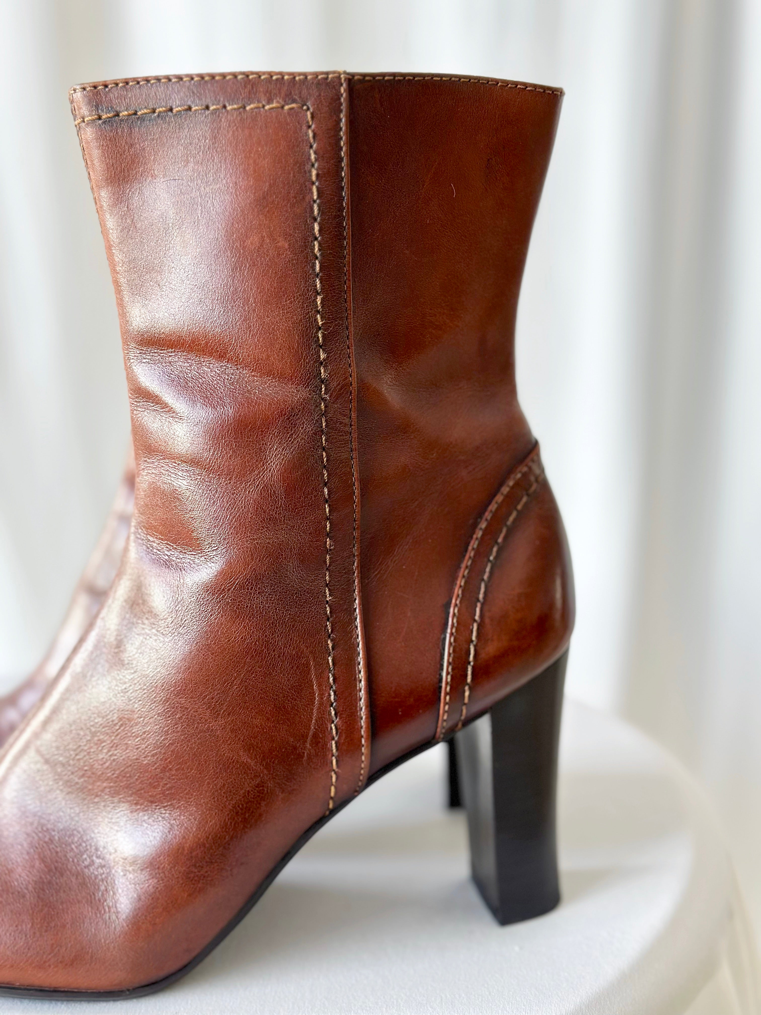 Brown Ankle Boots [40]