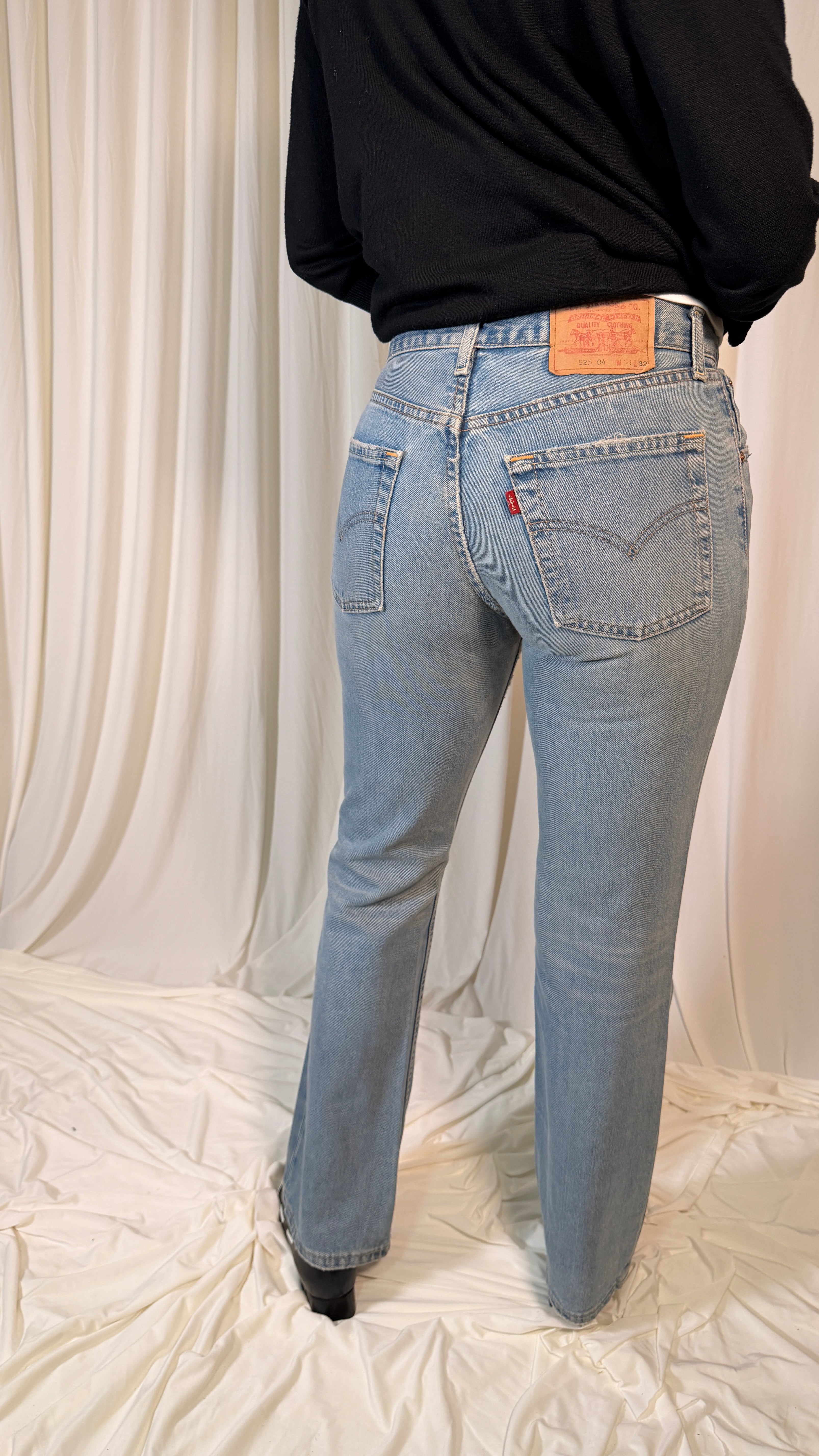 Jean Levi’s 525 vintage [38]