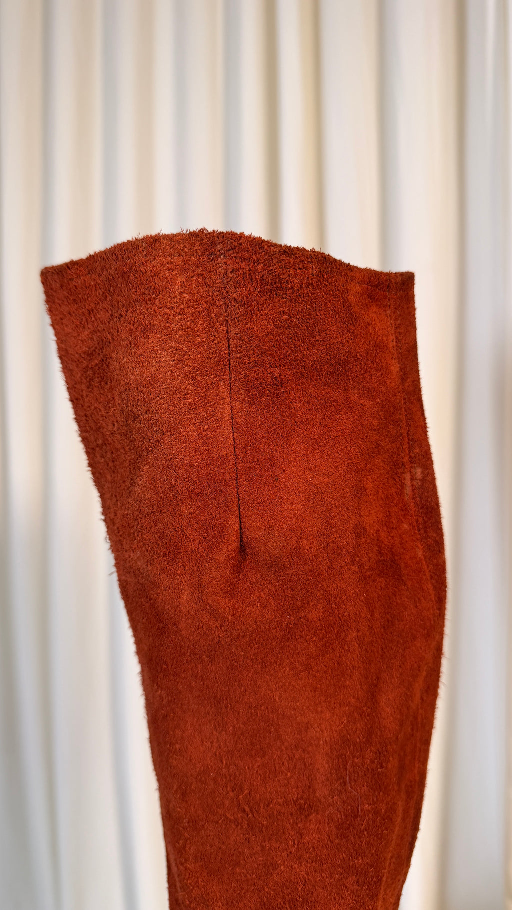 70s Suede Boots [37]