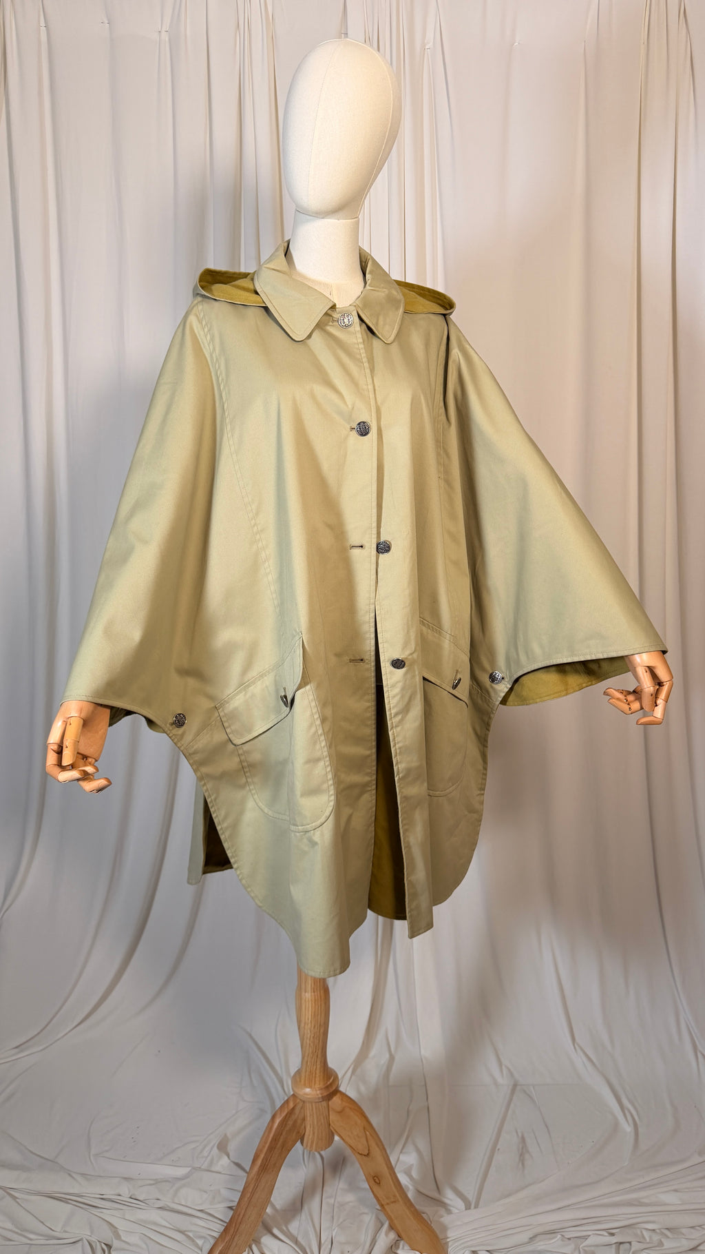 Cape crème vintage