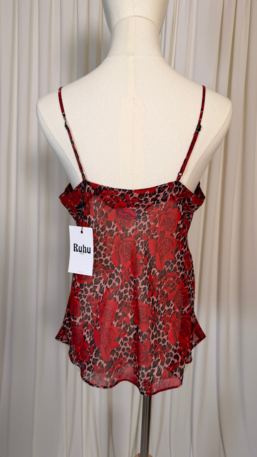 Floral Red Vintage top [M