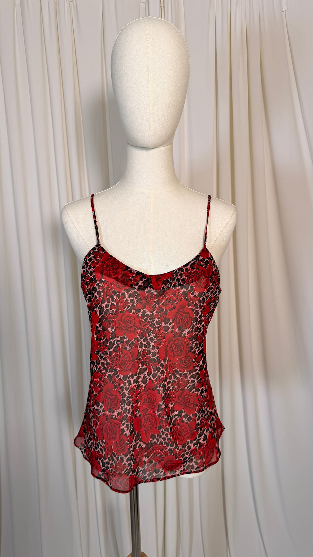 Floral Red Vintage top [M