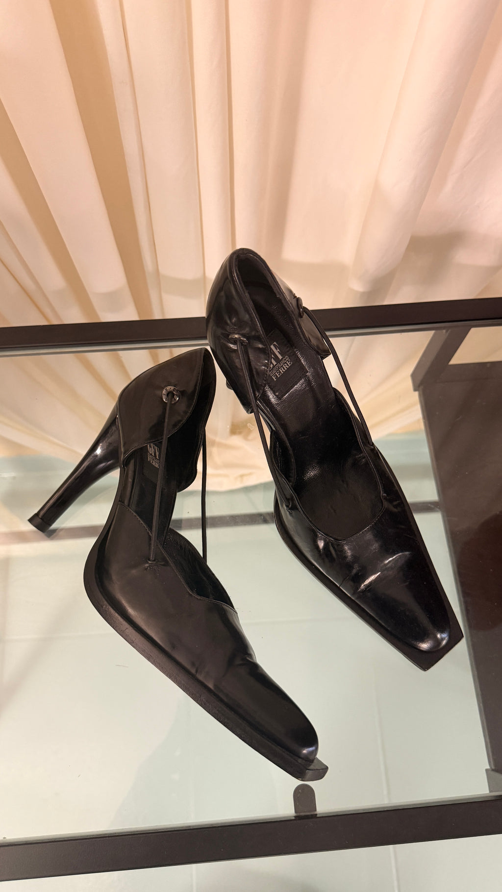 Vintage Gianfranco Ferré Shoes [37.5]