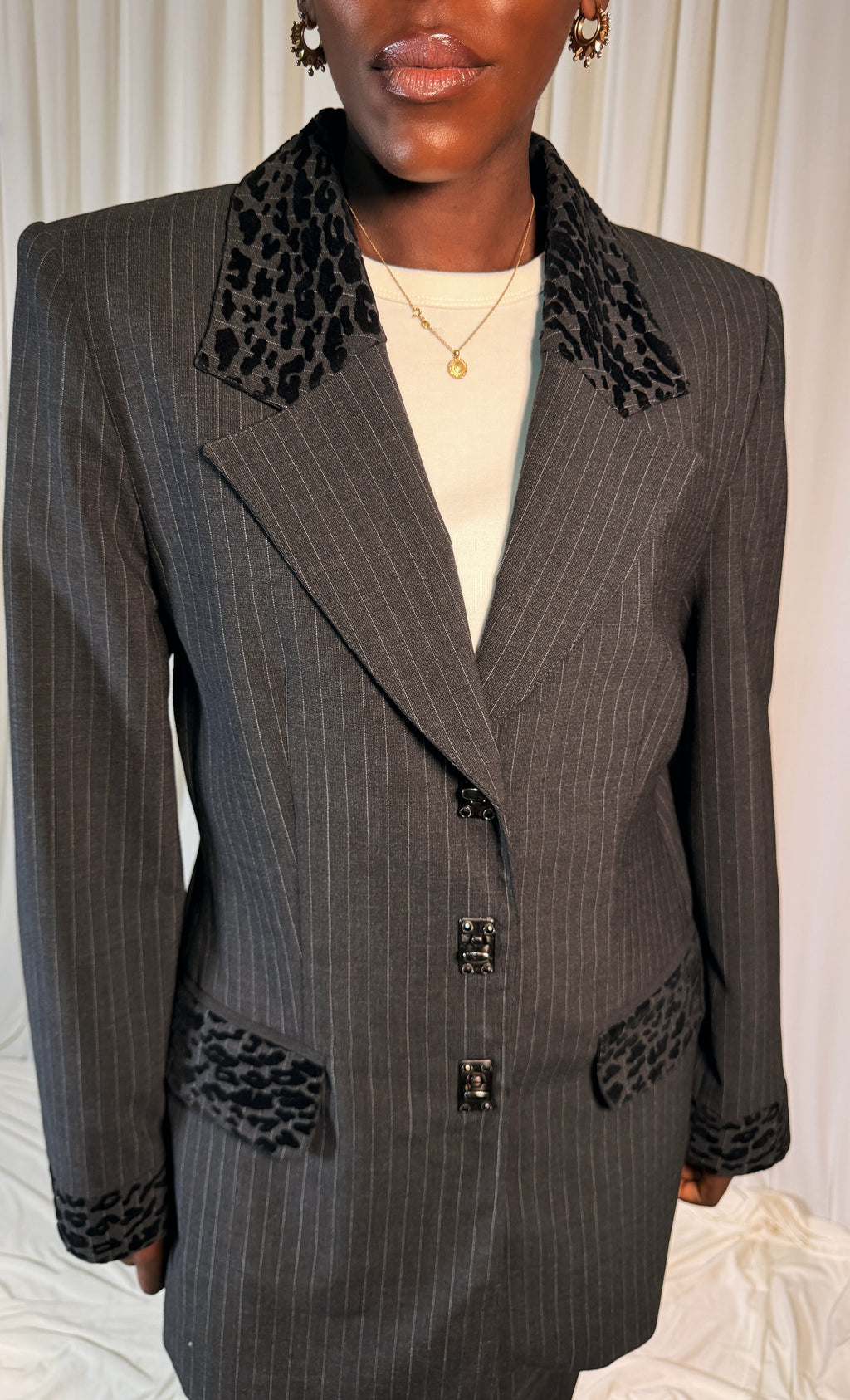 Vintage Dark Grey Suit [M]