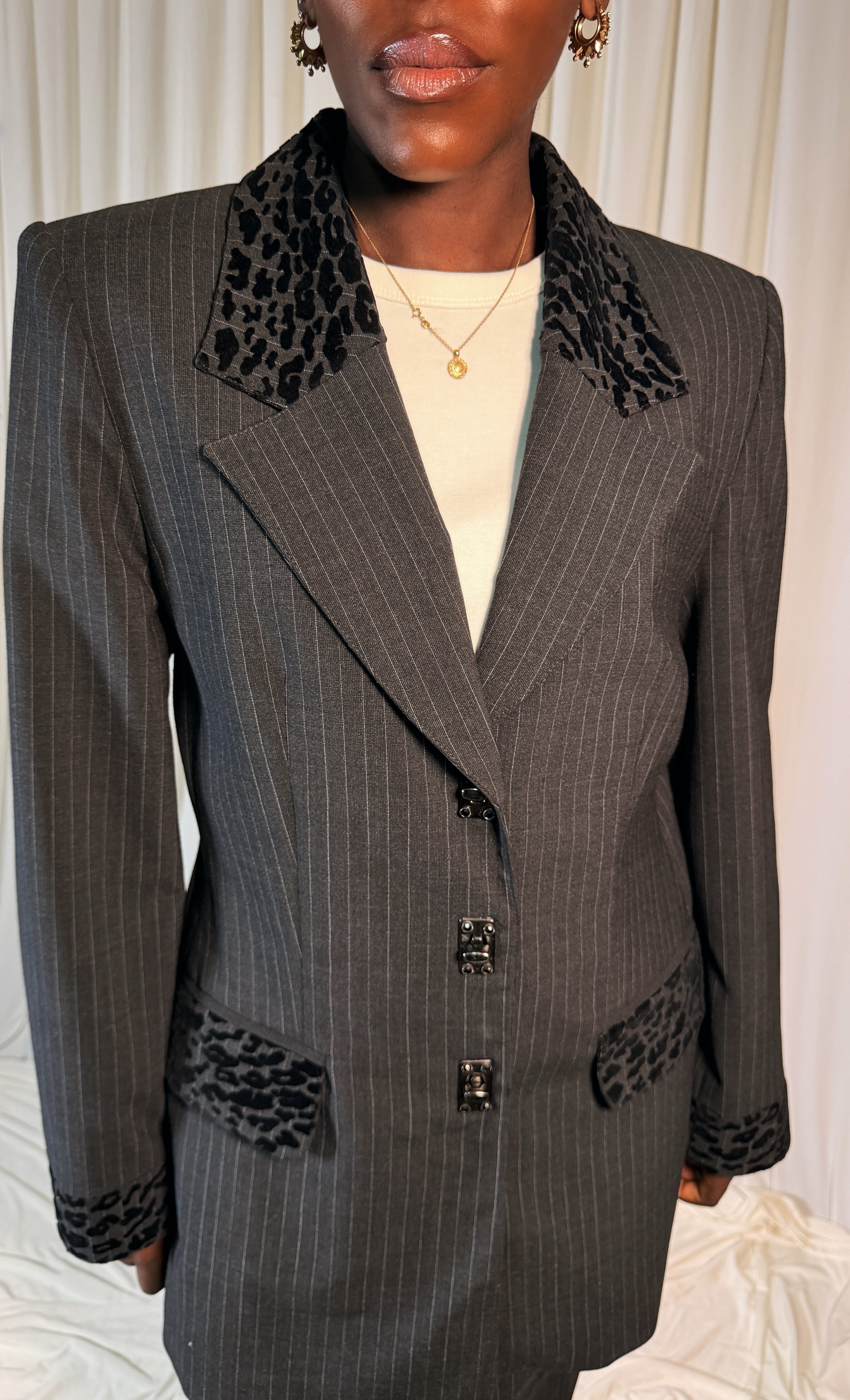 Vintage Dark Grey Suit [M]