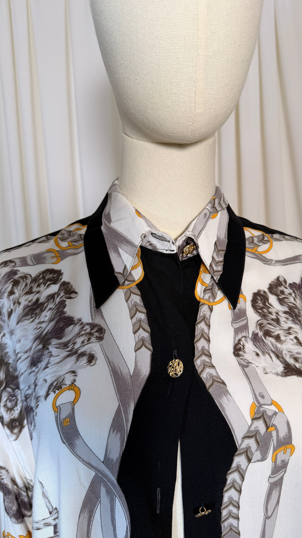 King Charles Vintage Blouse [M/L]