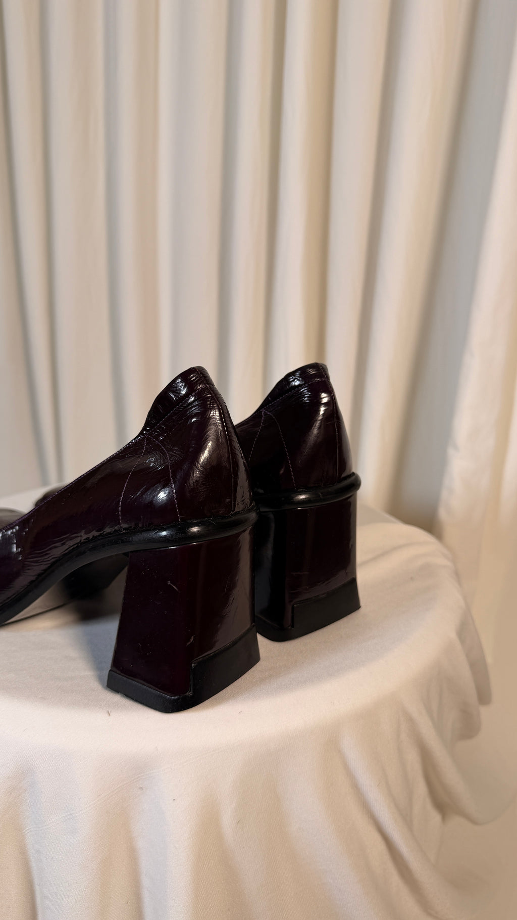 Vintage Square Toe Heels [39]