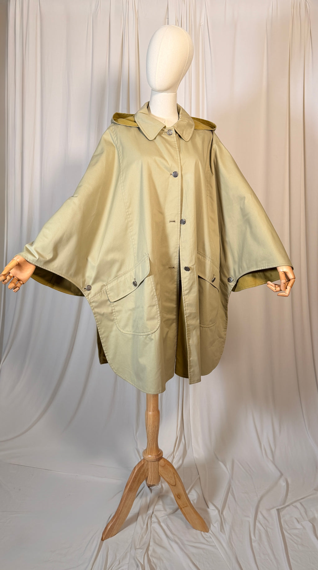 Cape crème vintage