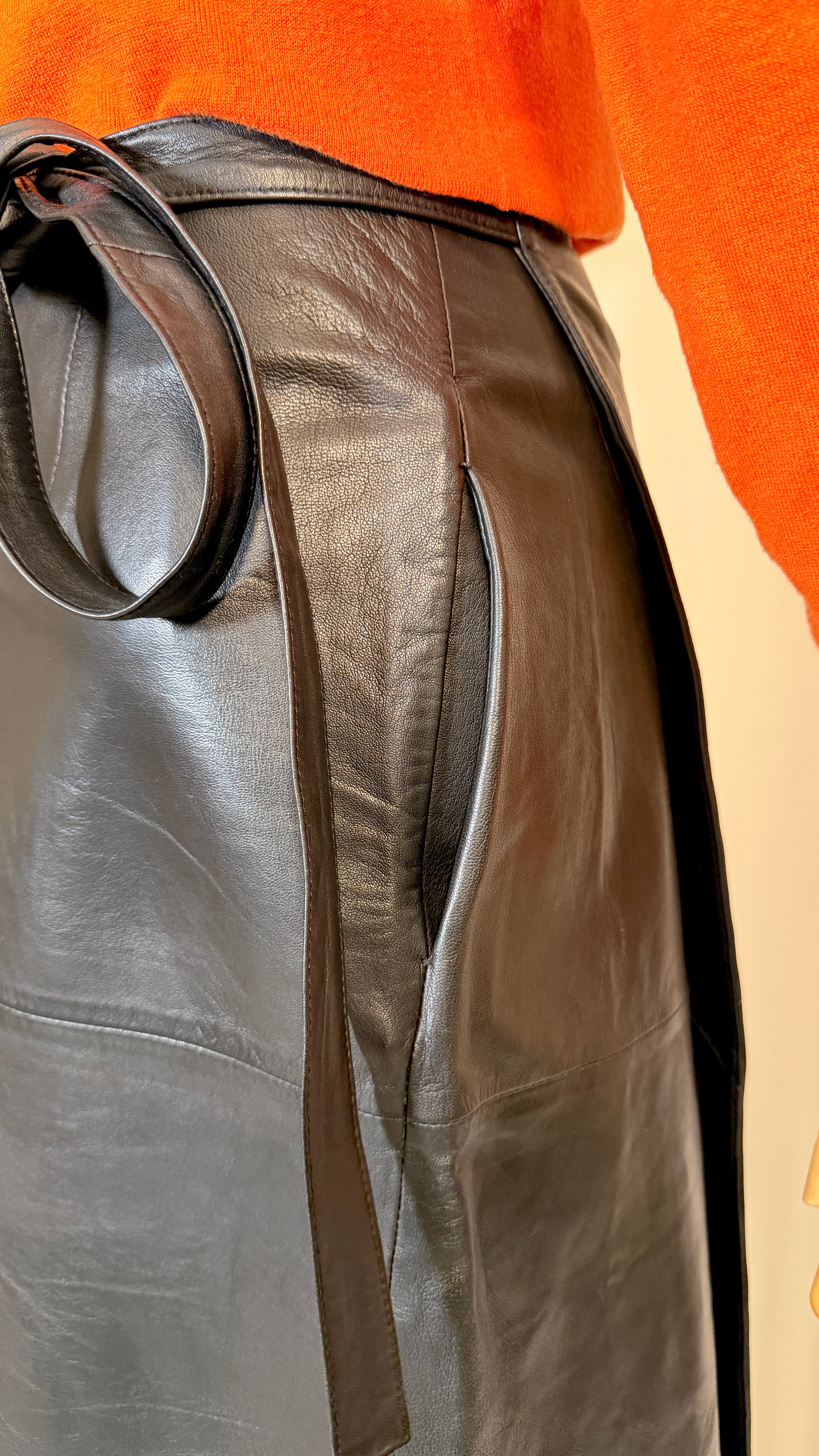 Jupe longue en cuir vintage