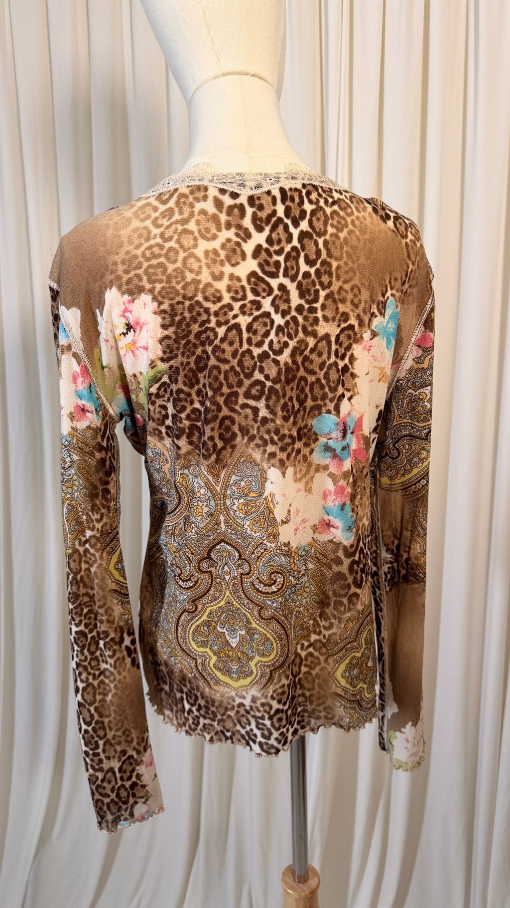 Dainty Top [ M/L]