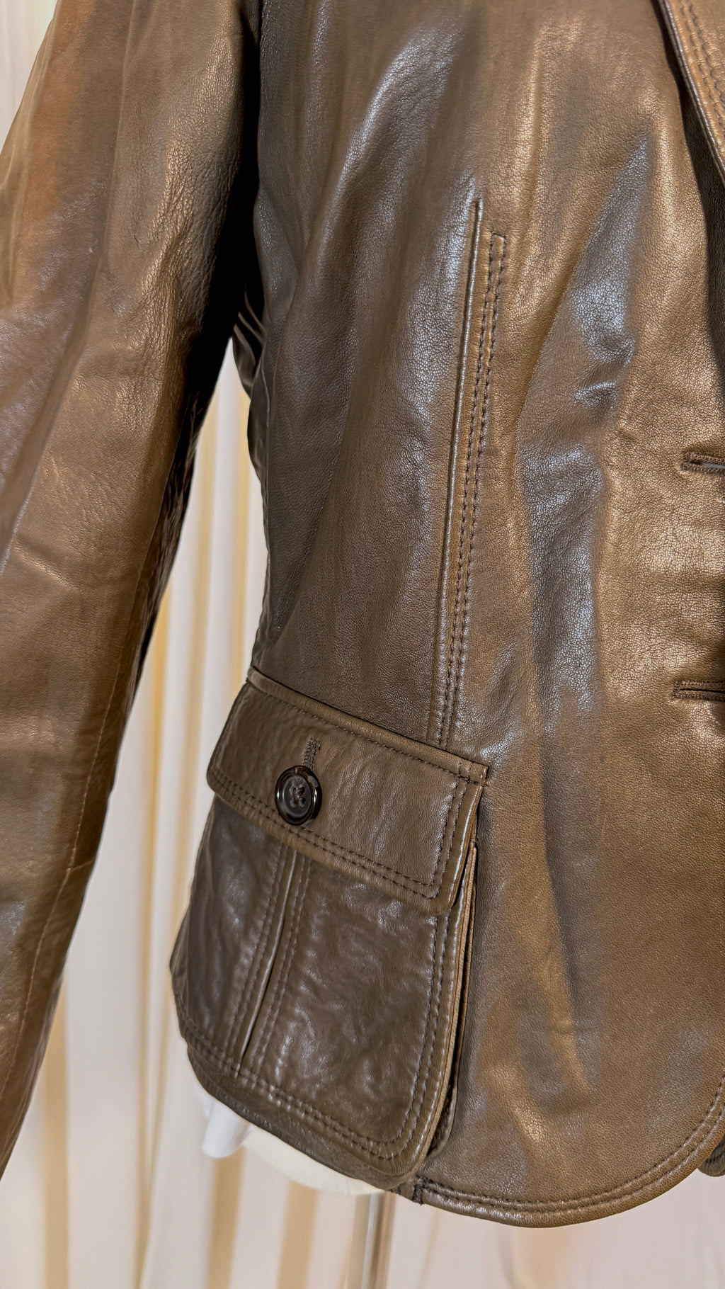 Blazer en cuir vintage [H]