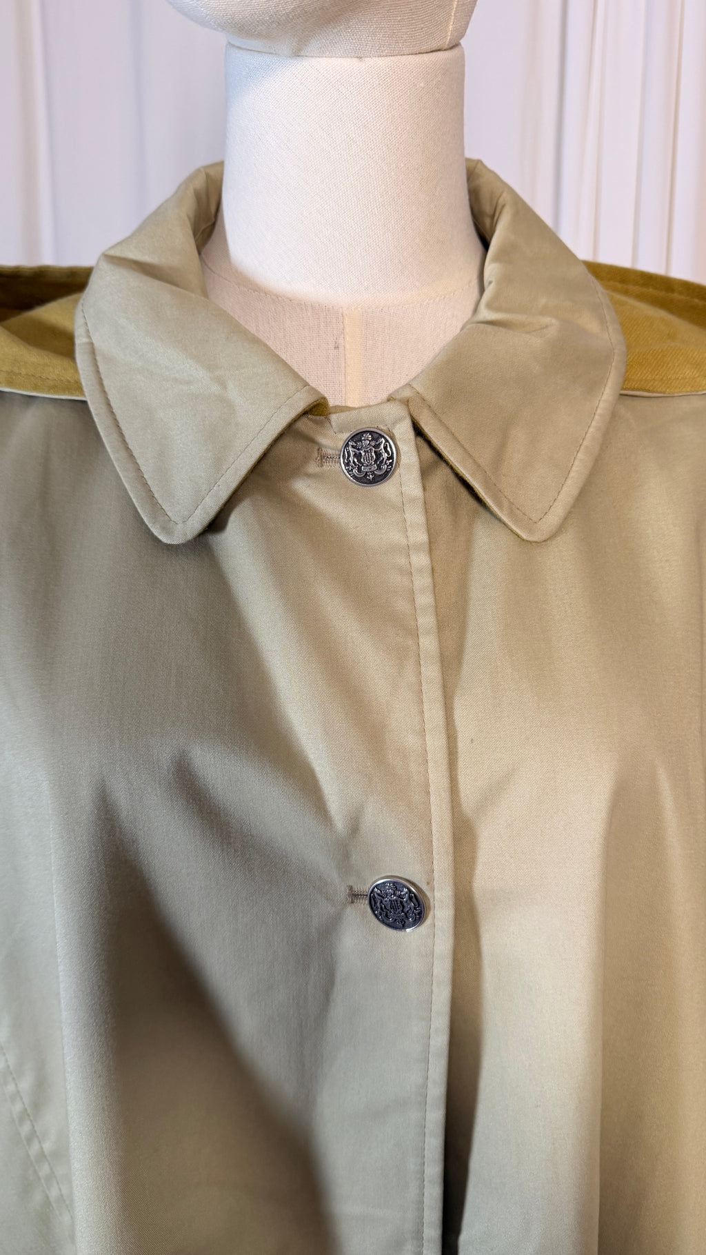 Cape crème vintage