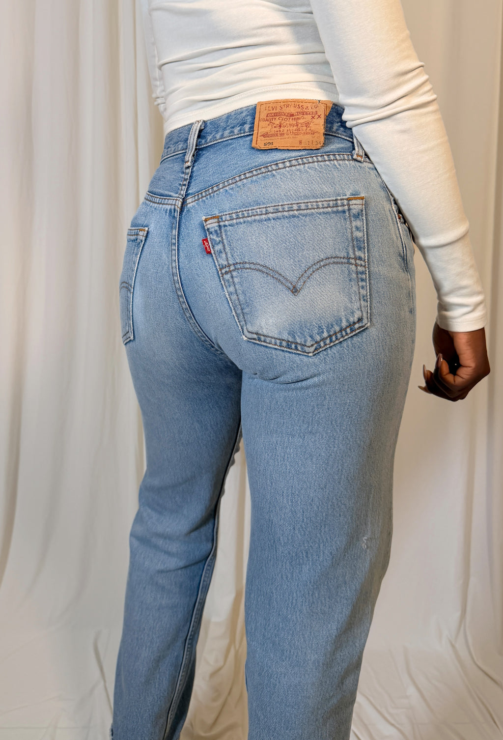Vintage Levi’s jeans [38]