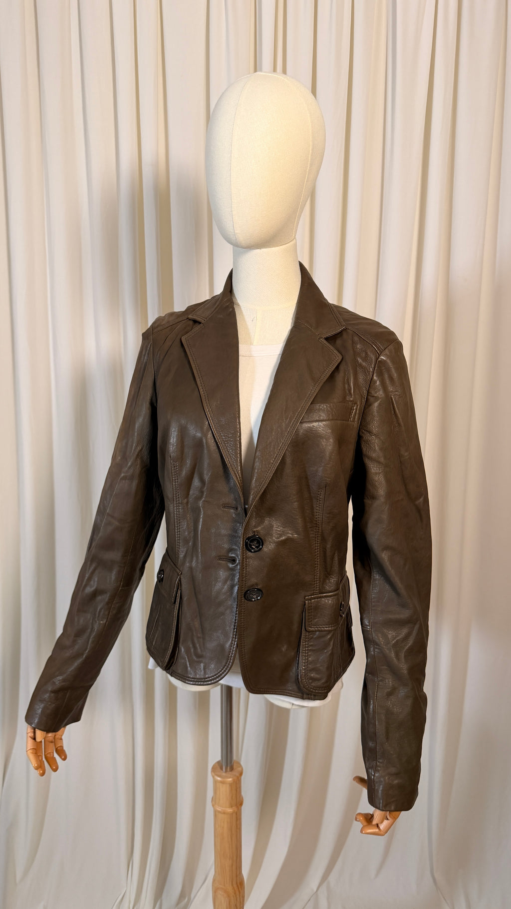 Blazer en cuir vintage [H]