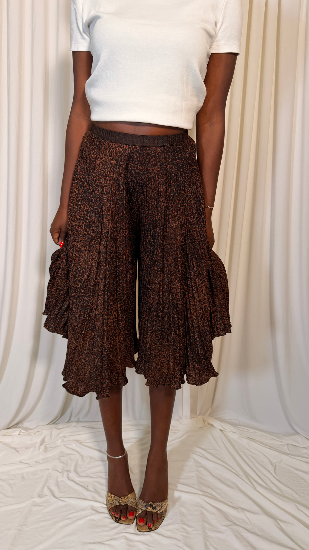 Vintage pleated Jorts [36]