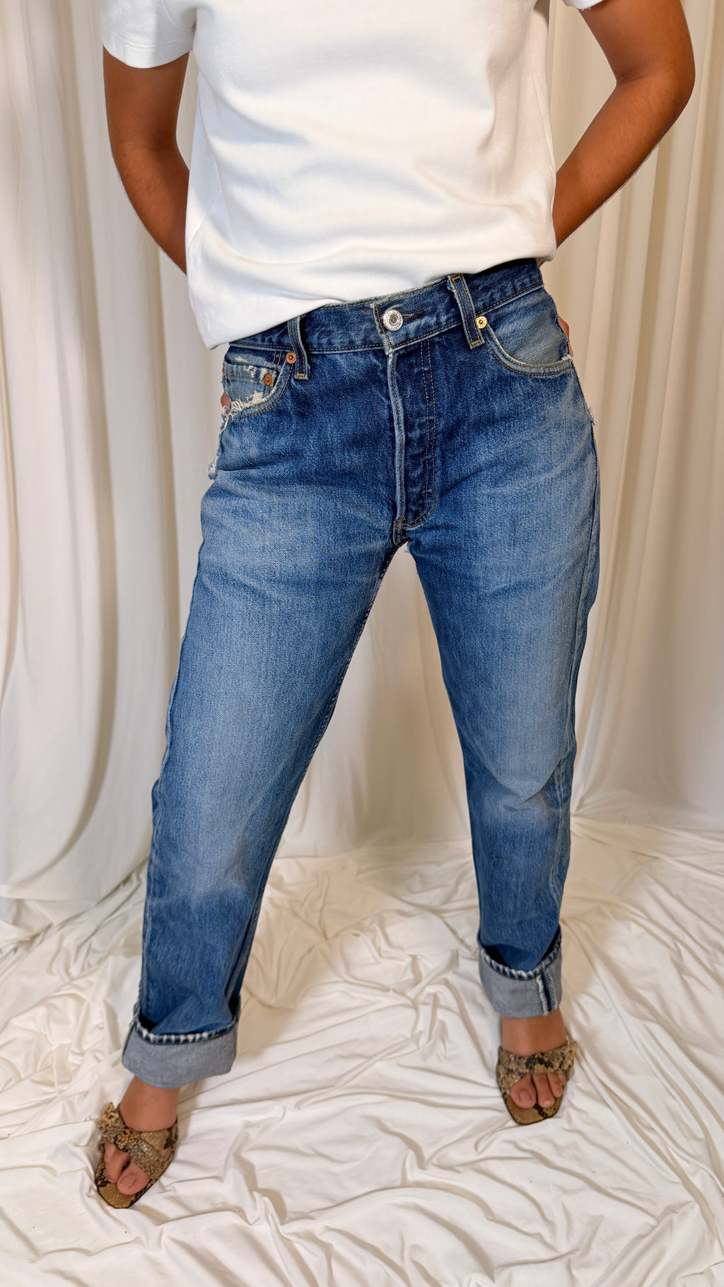 Blue Vintage Levi’s 501 [36]