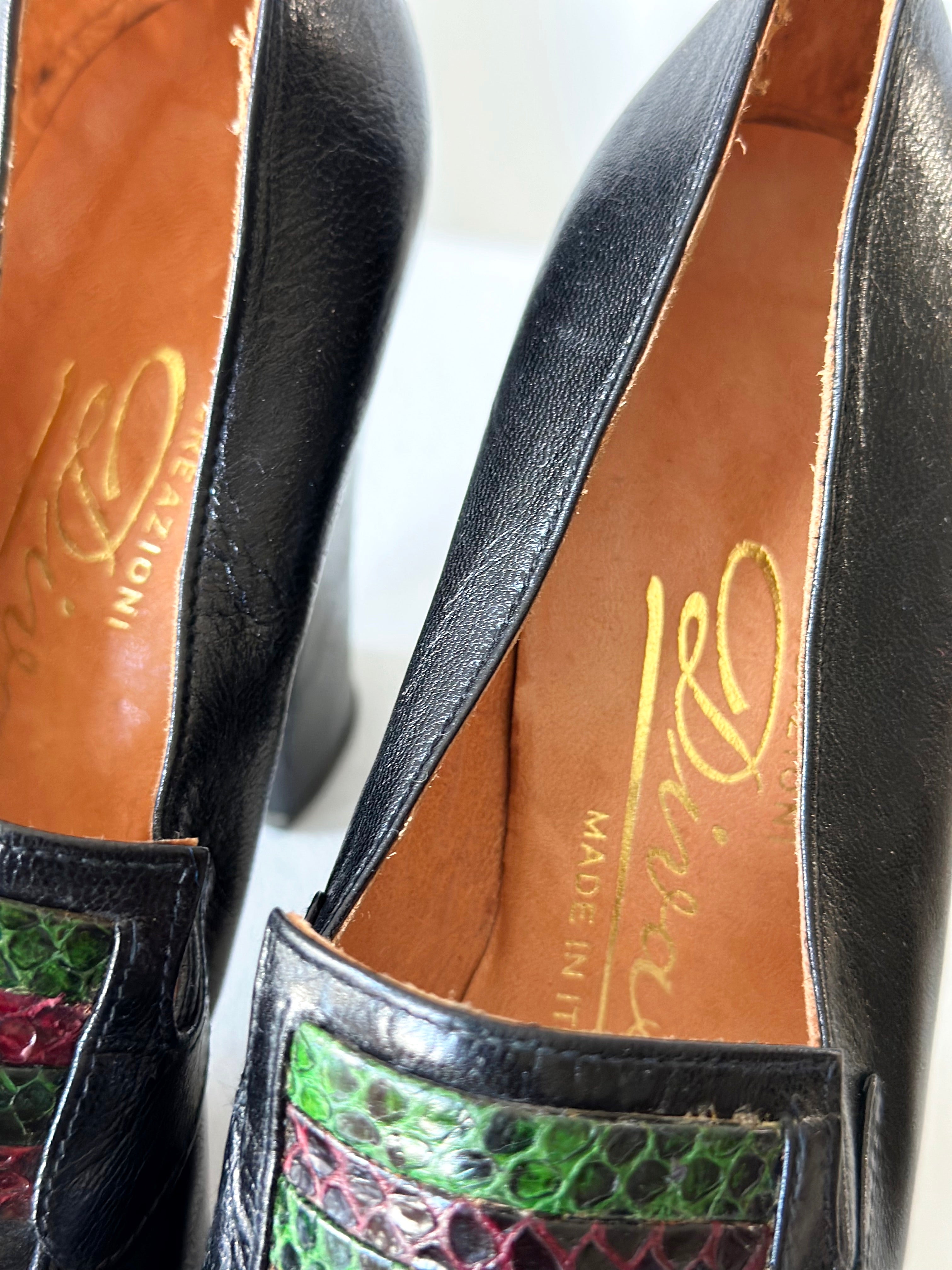 Vintage Platform shoes [37]
