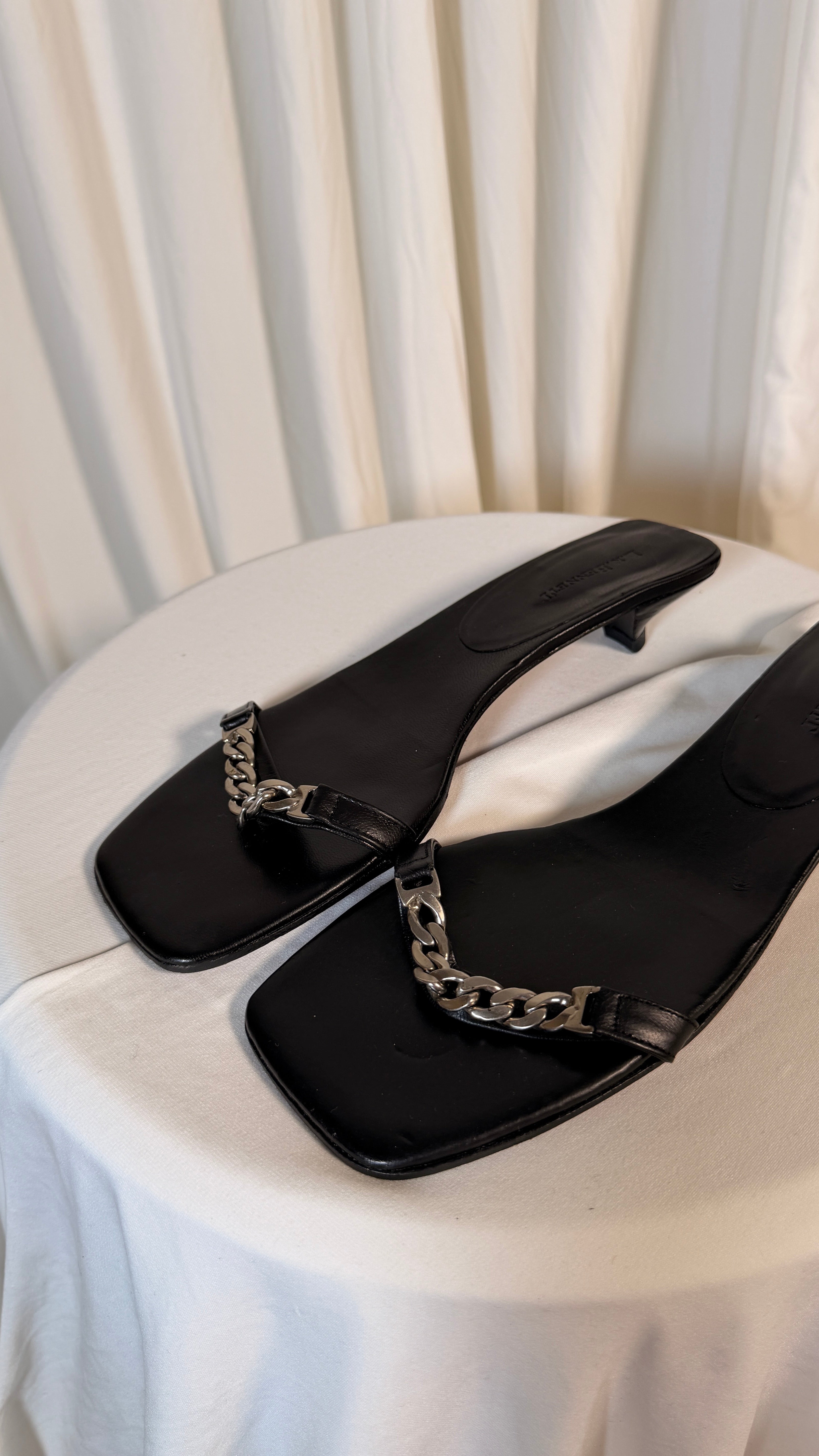 Vintage Chain Sandal [39]