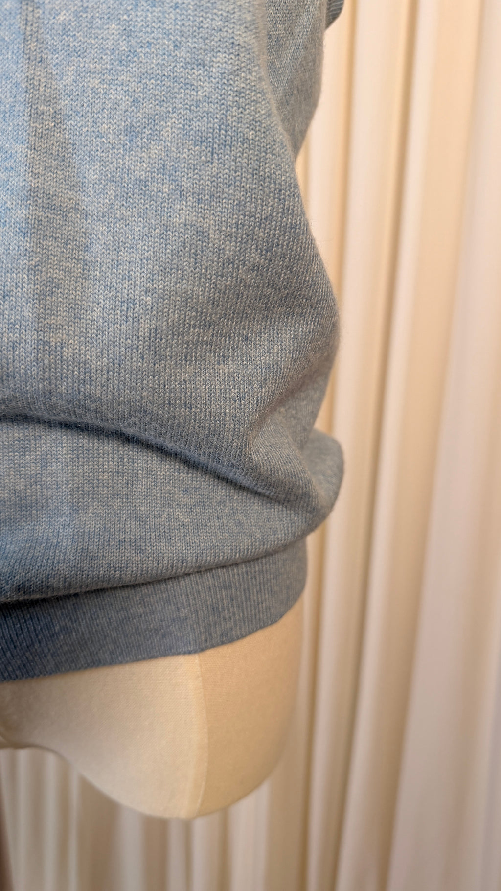 Gilet bleu clair [L]