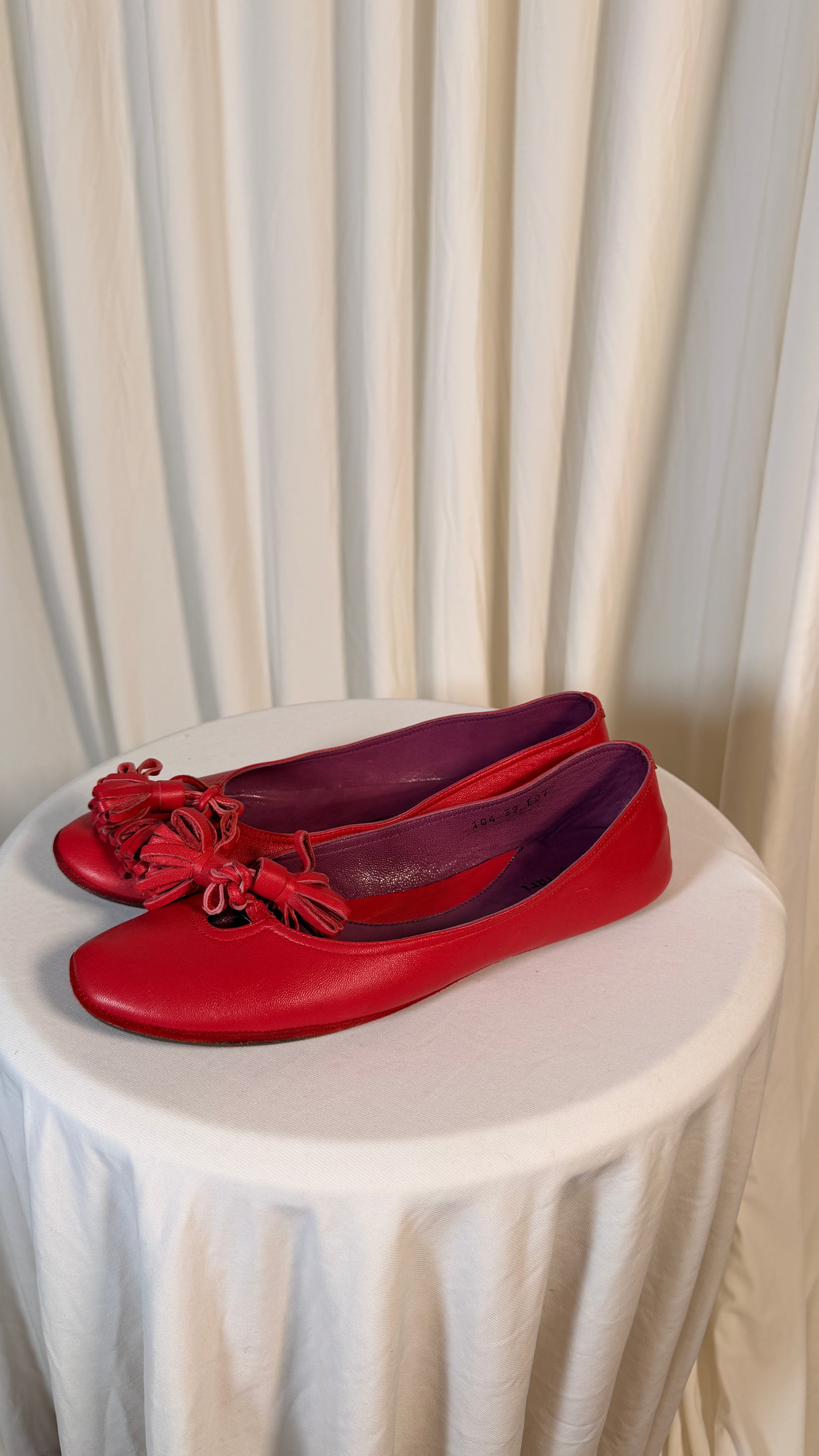 Escarpins Vintage en Cuir Rouge [39]