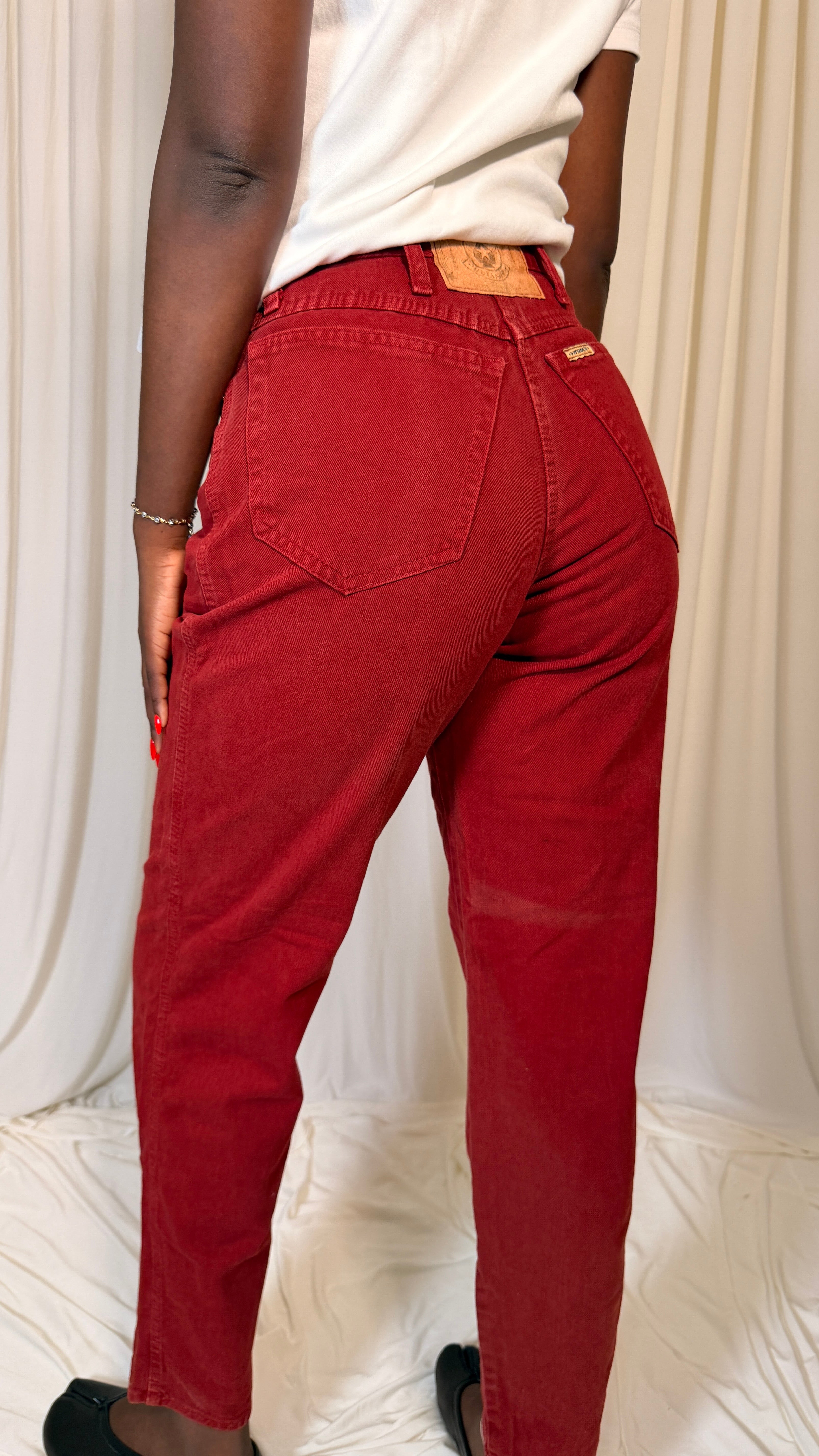 Red Vintage Jeans [36]