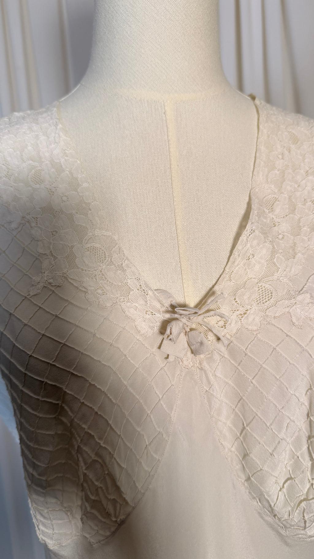 Vintage Silk Night Dress [M]