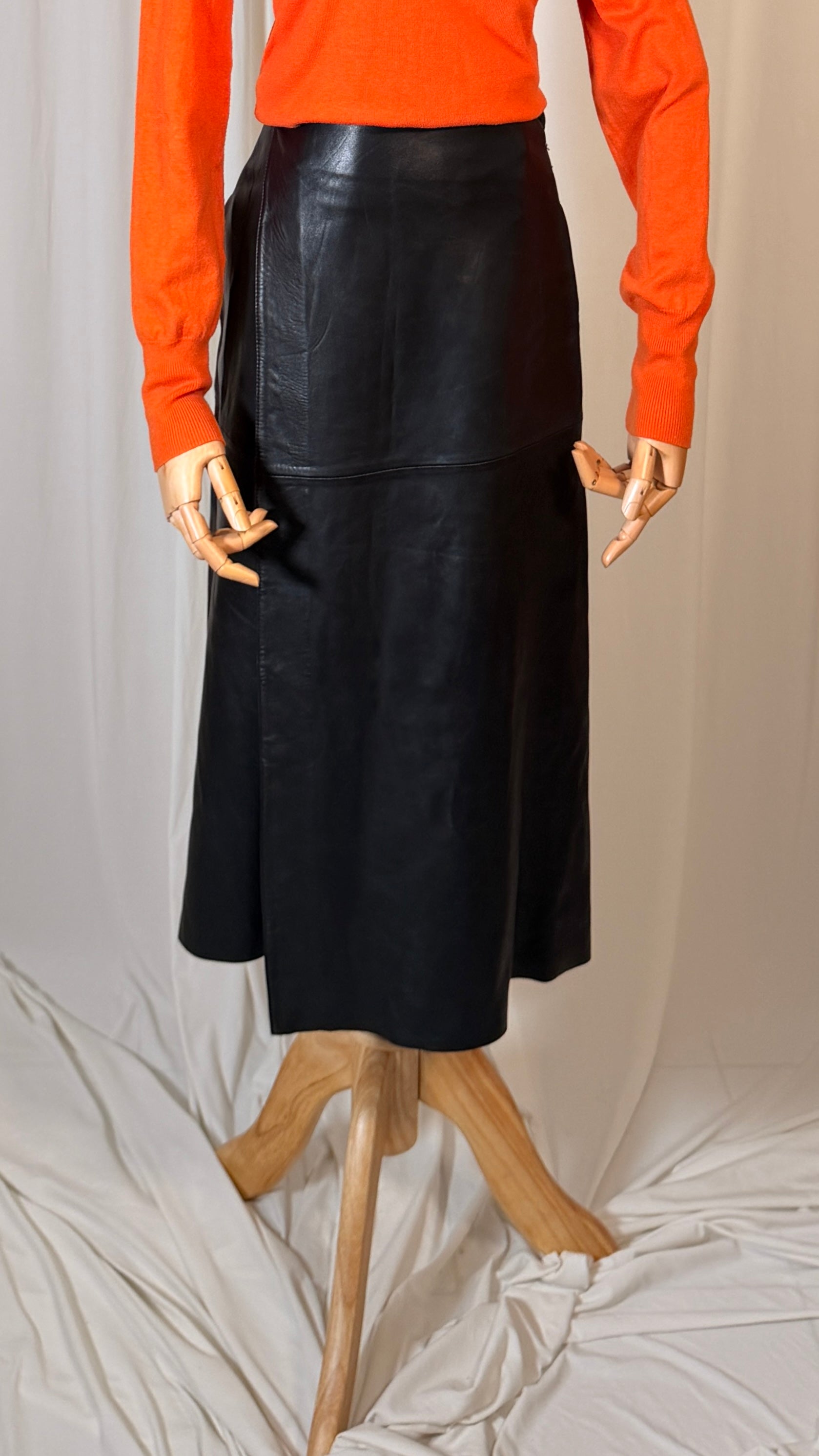 Jupe longue en cuir vintage