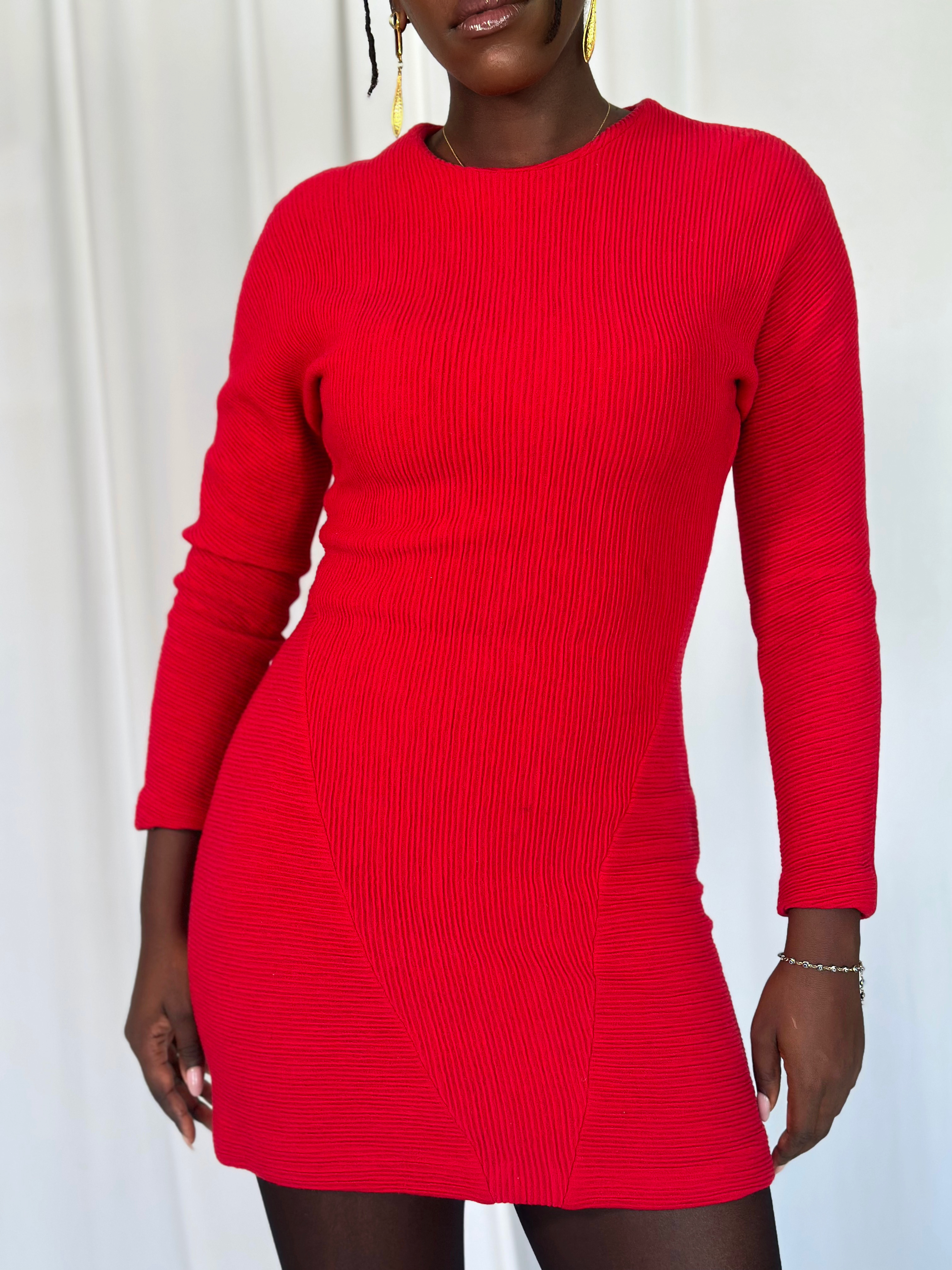 The Red Dress [S]