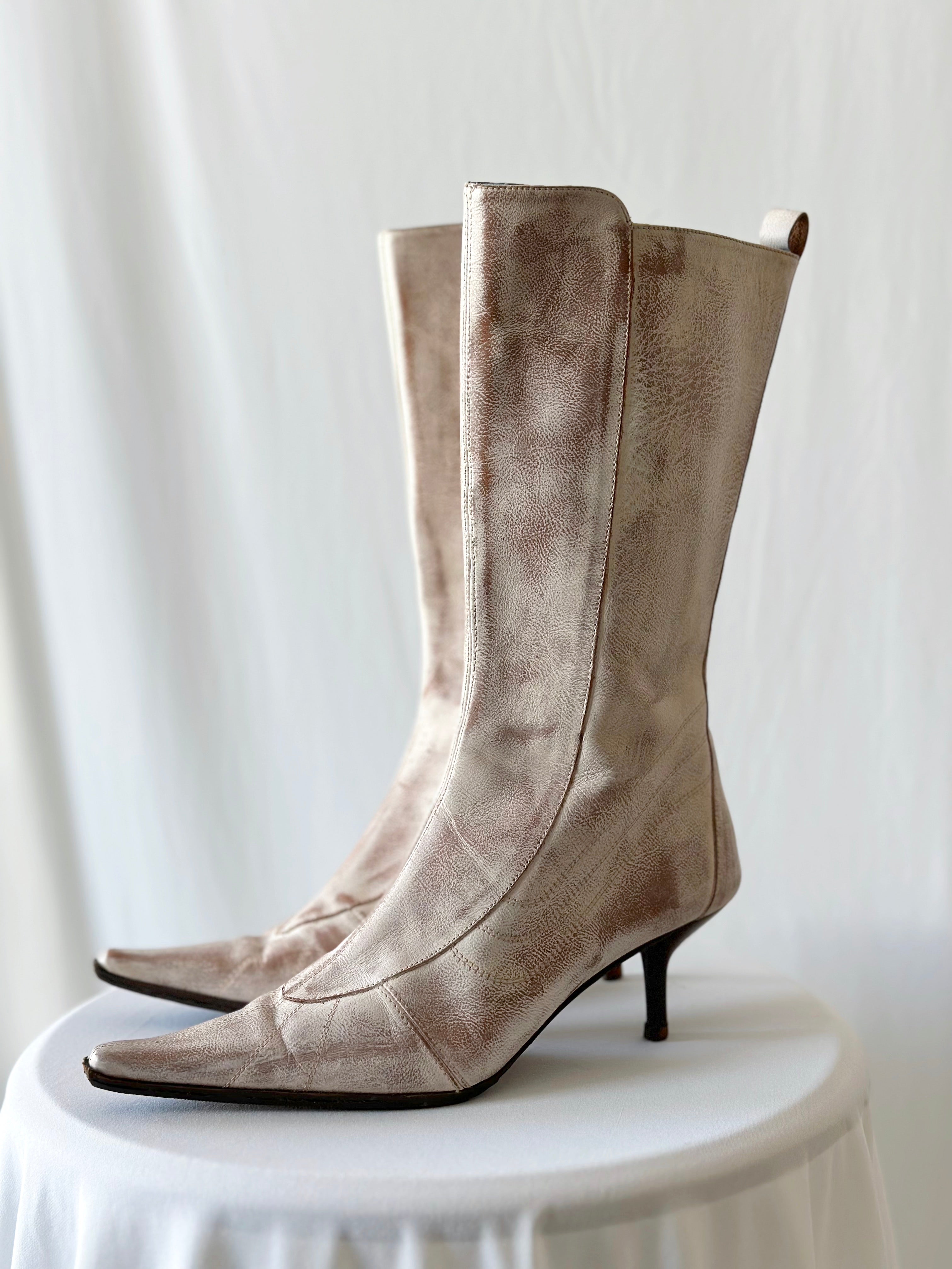 Pointy Leather Boots [38]