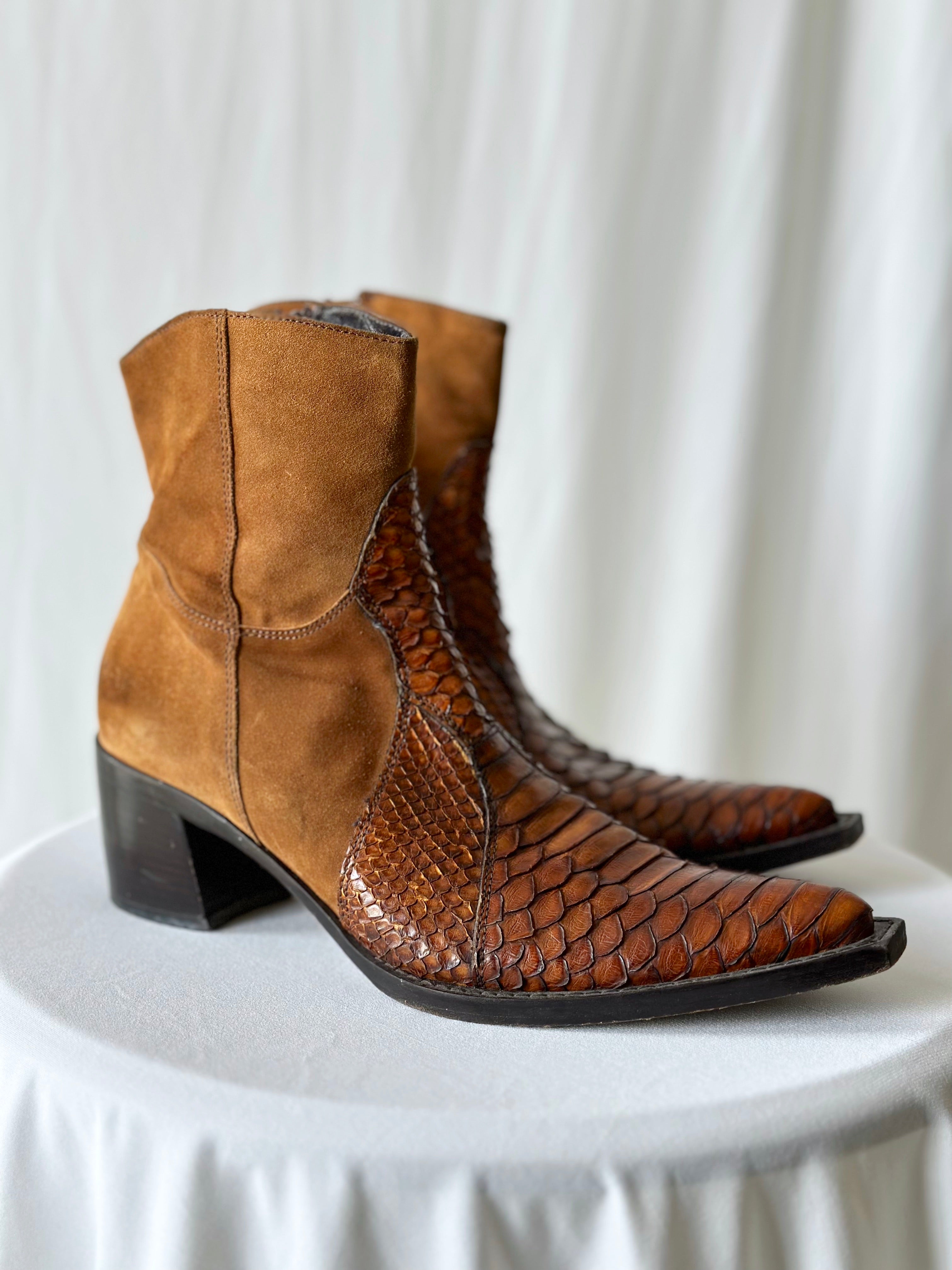 Brown Boots [37]