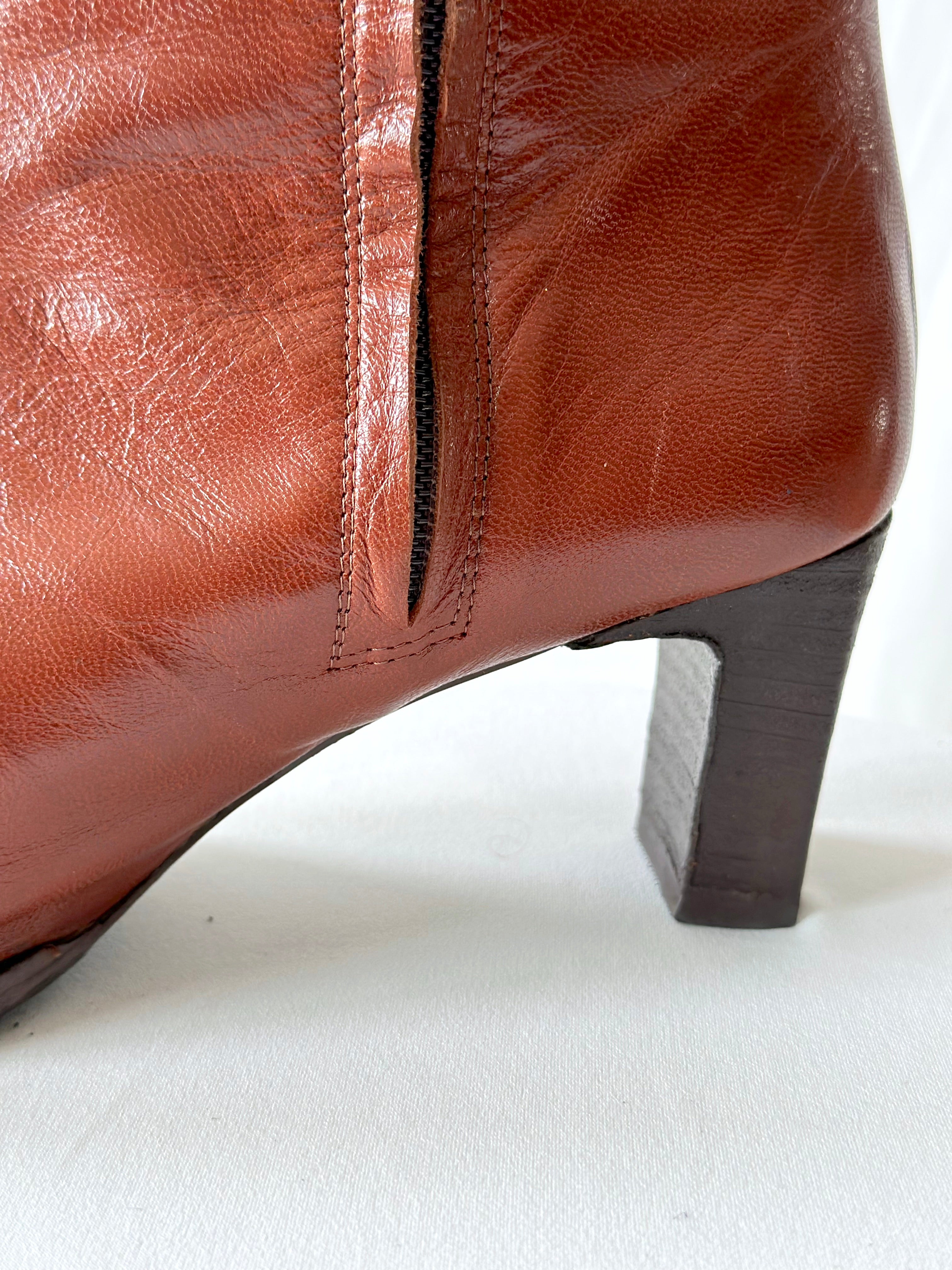 90s Brown Boots [38]