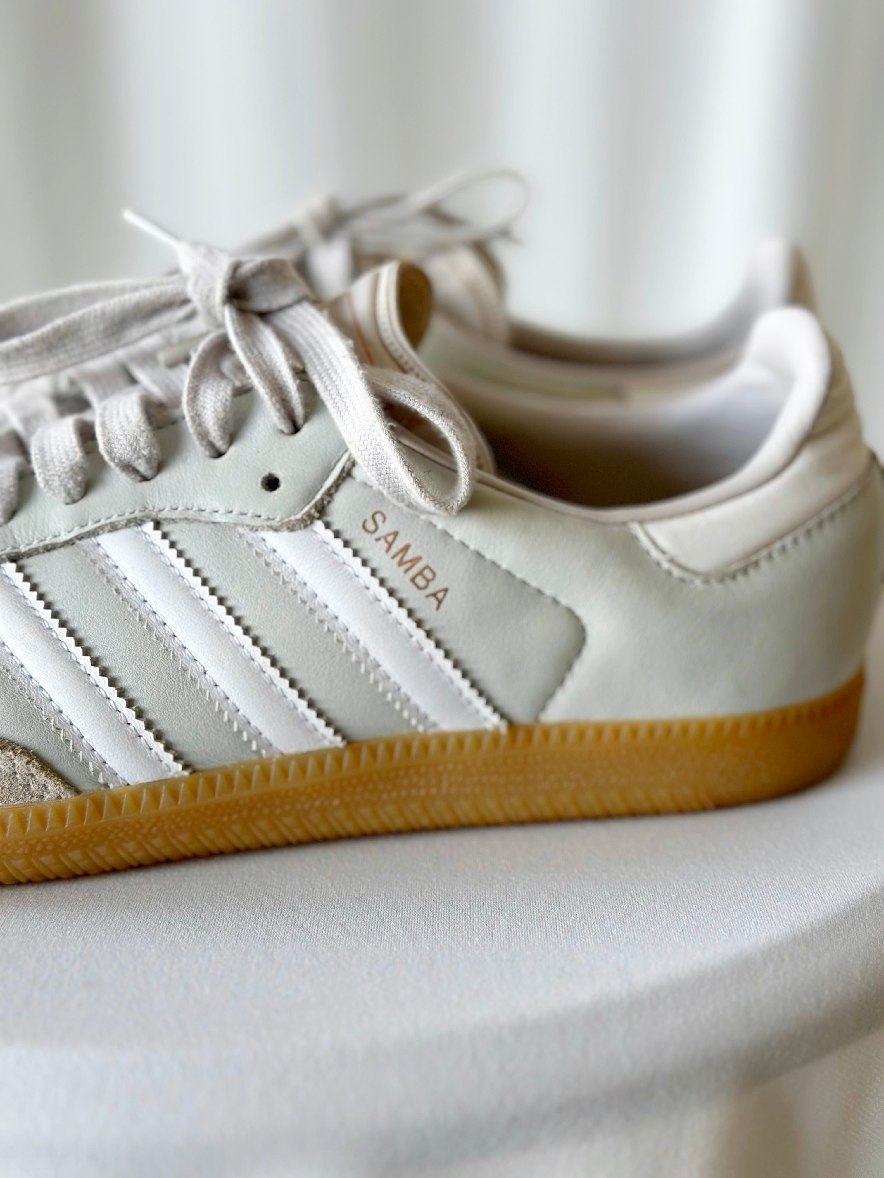 Mint Adidas Samba [40.5]
