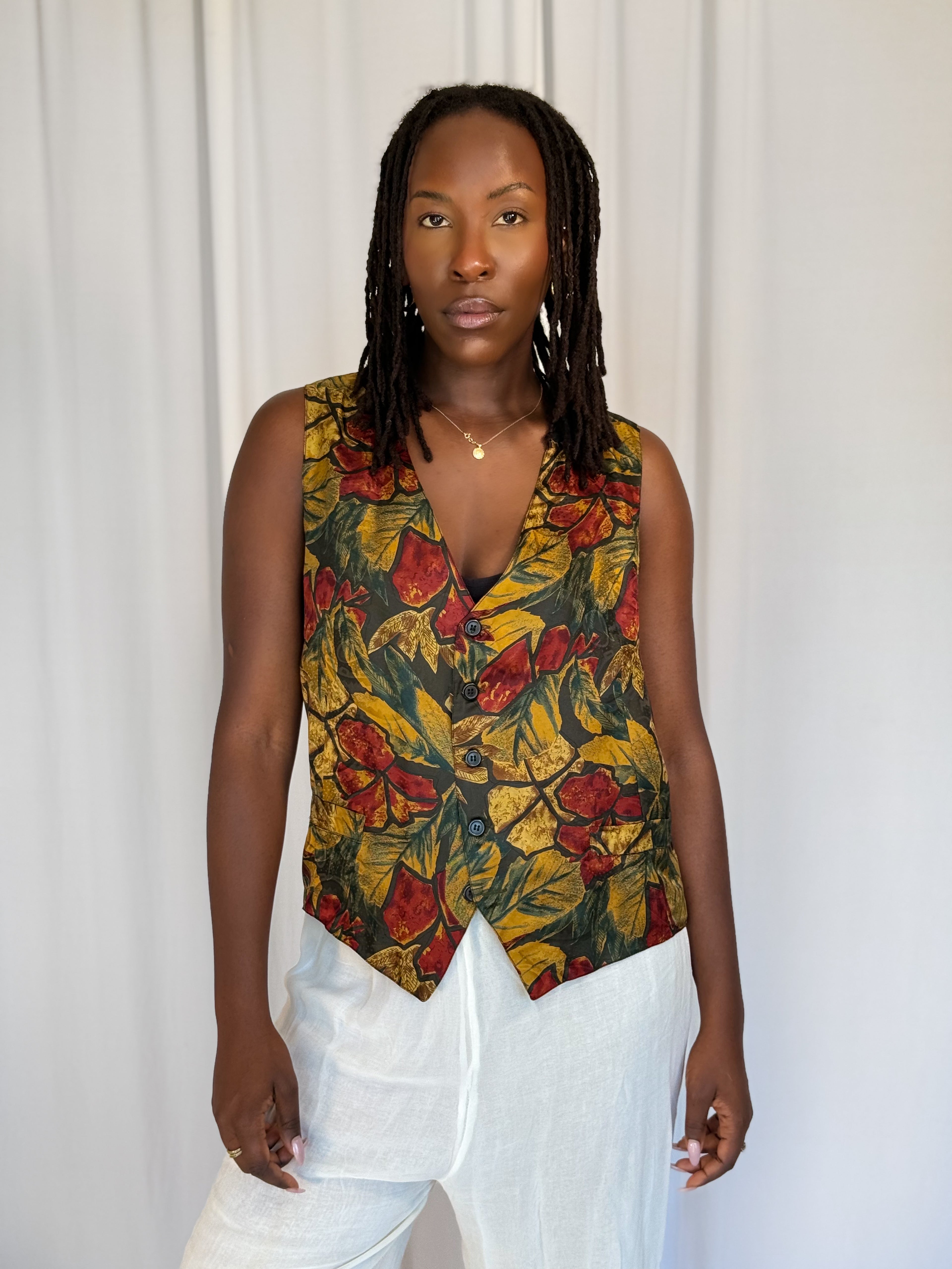 100% Silk Floral Vest [M]