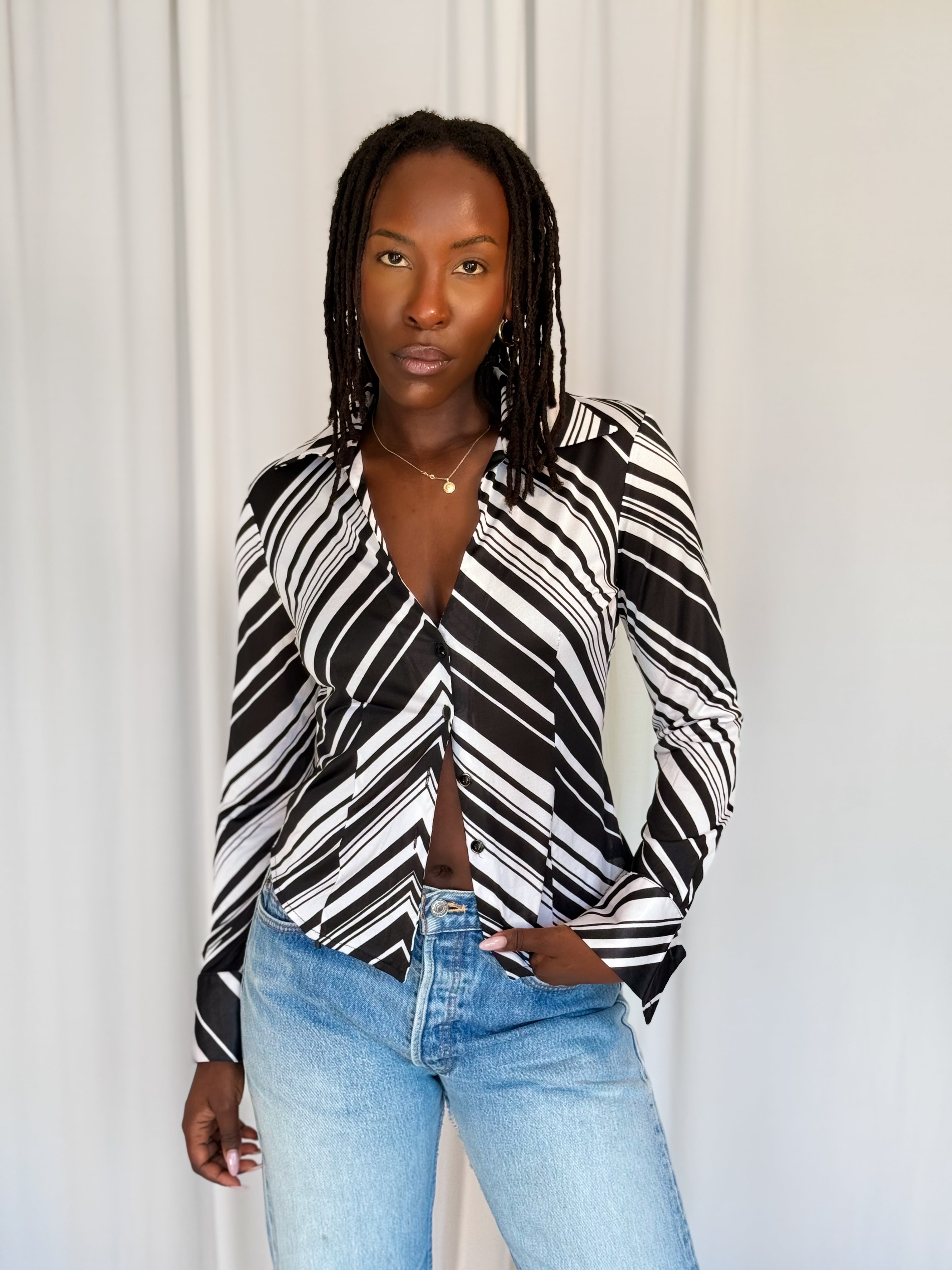 Black and White Vintage Blouse [M]