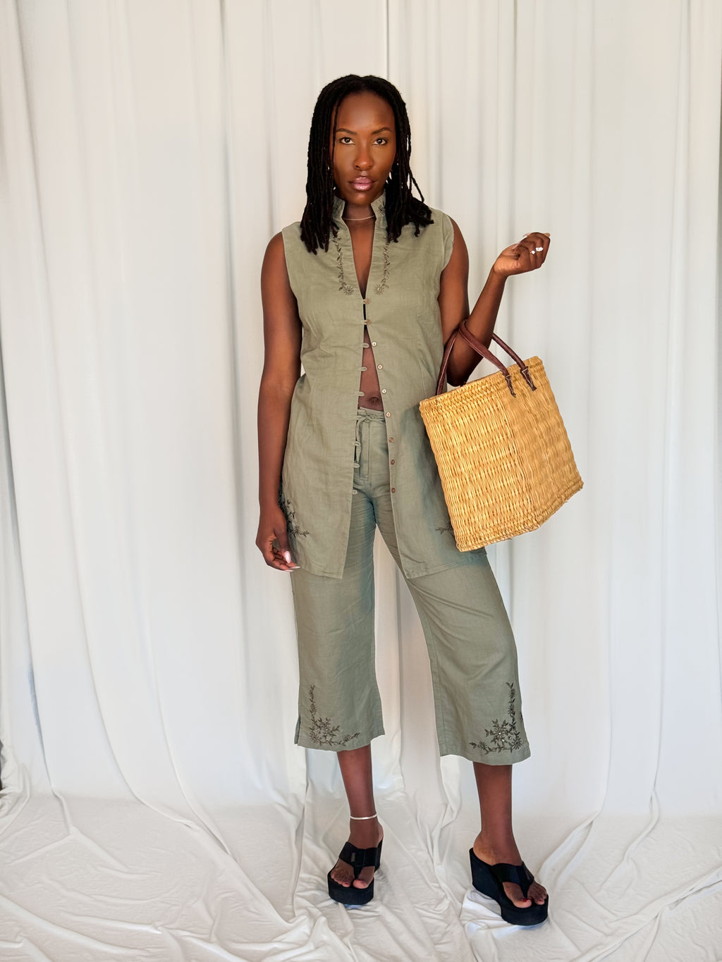 Olive Capri Set [M]