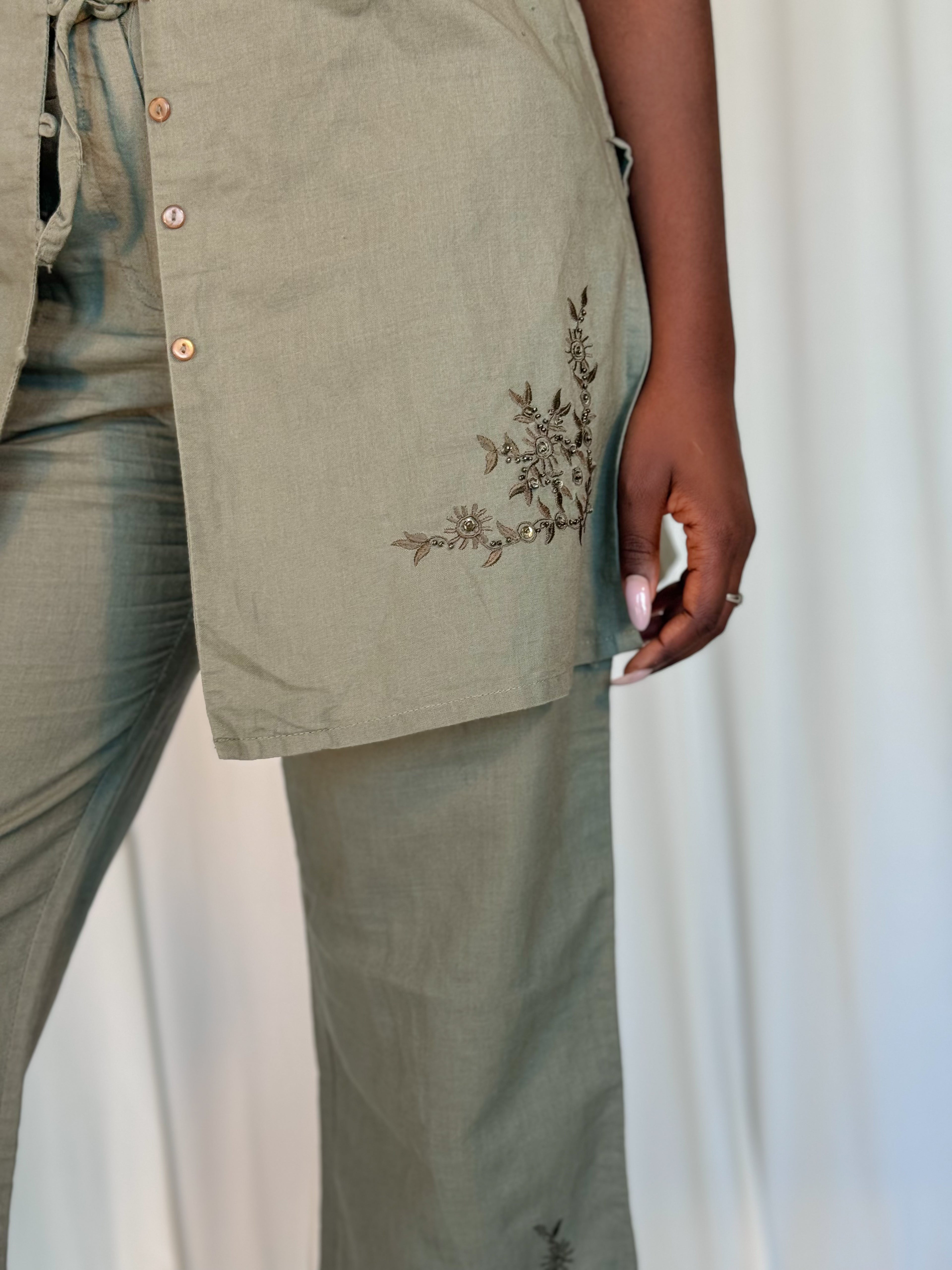 Olive Capri Set [M]