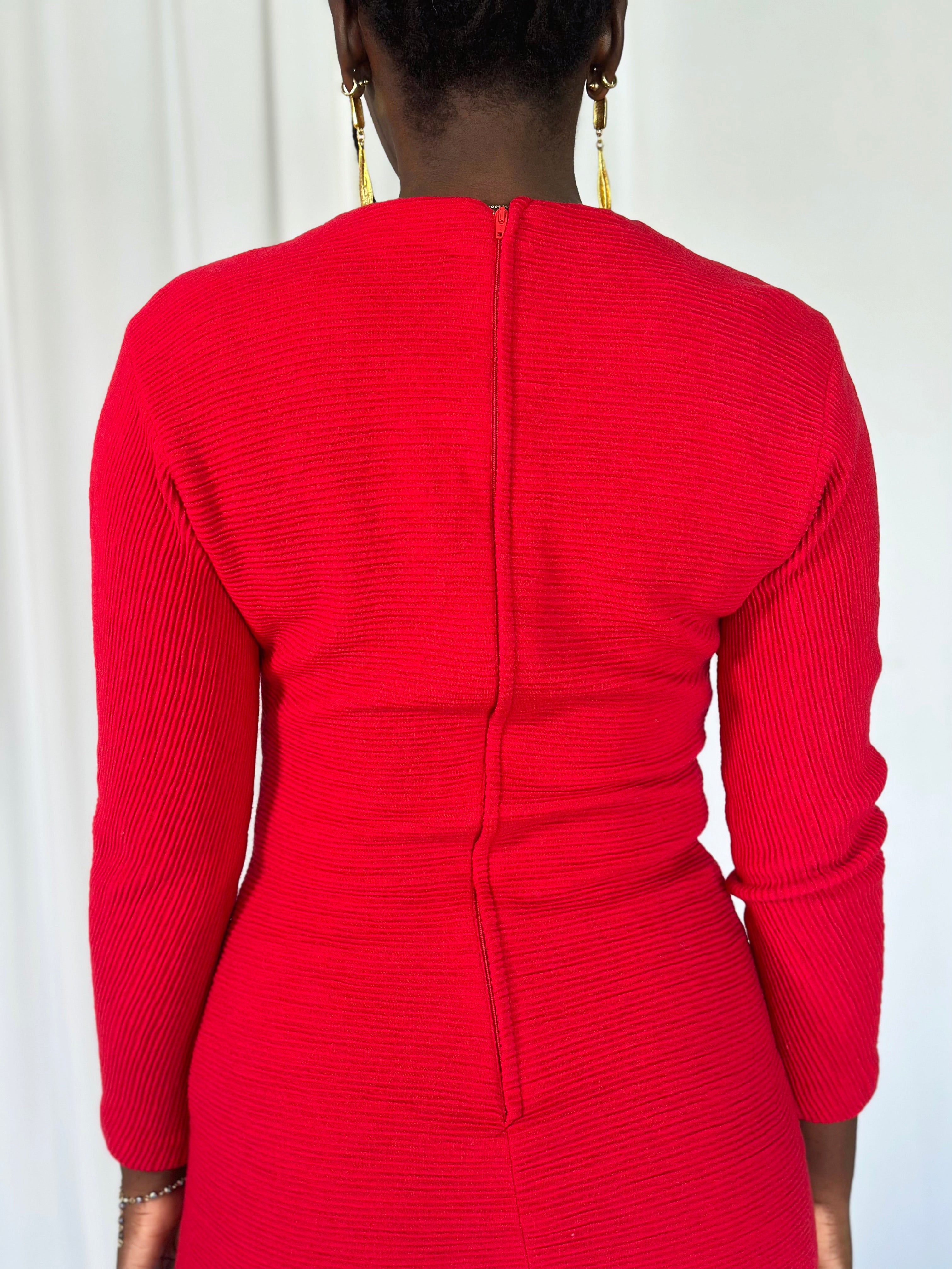 The Red Dress [S]