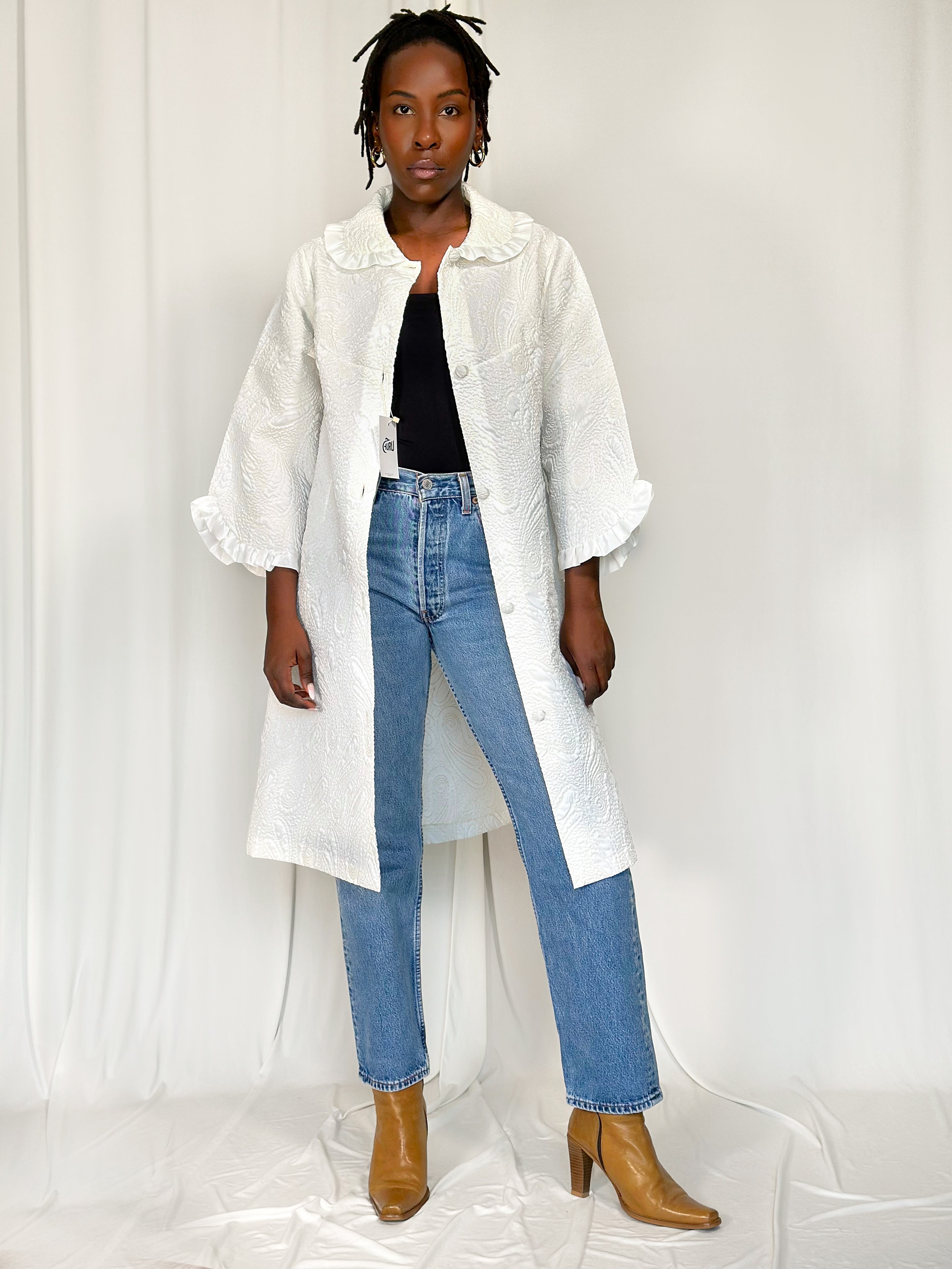 White Light Coat [ M/L]