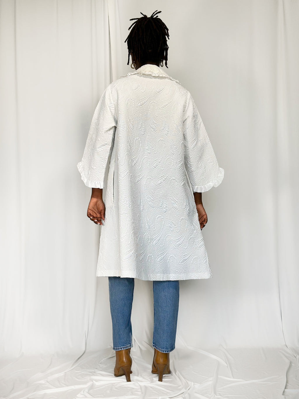 White Light Coat [ M/L]