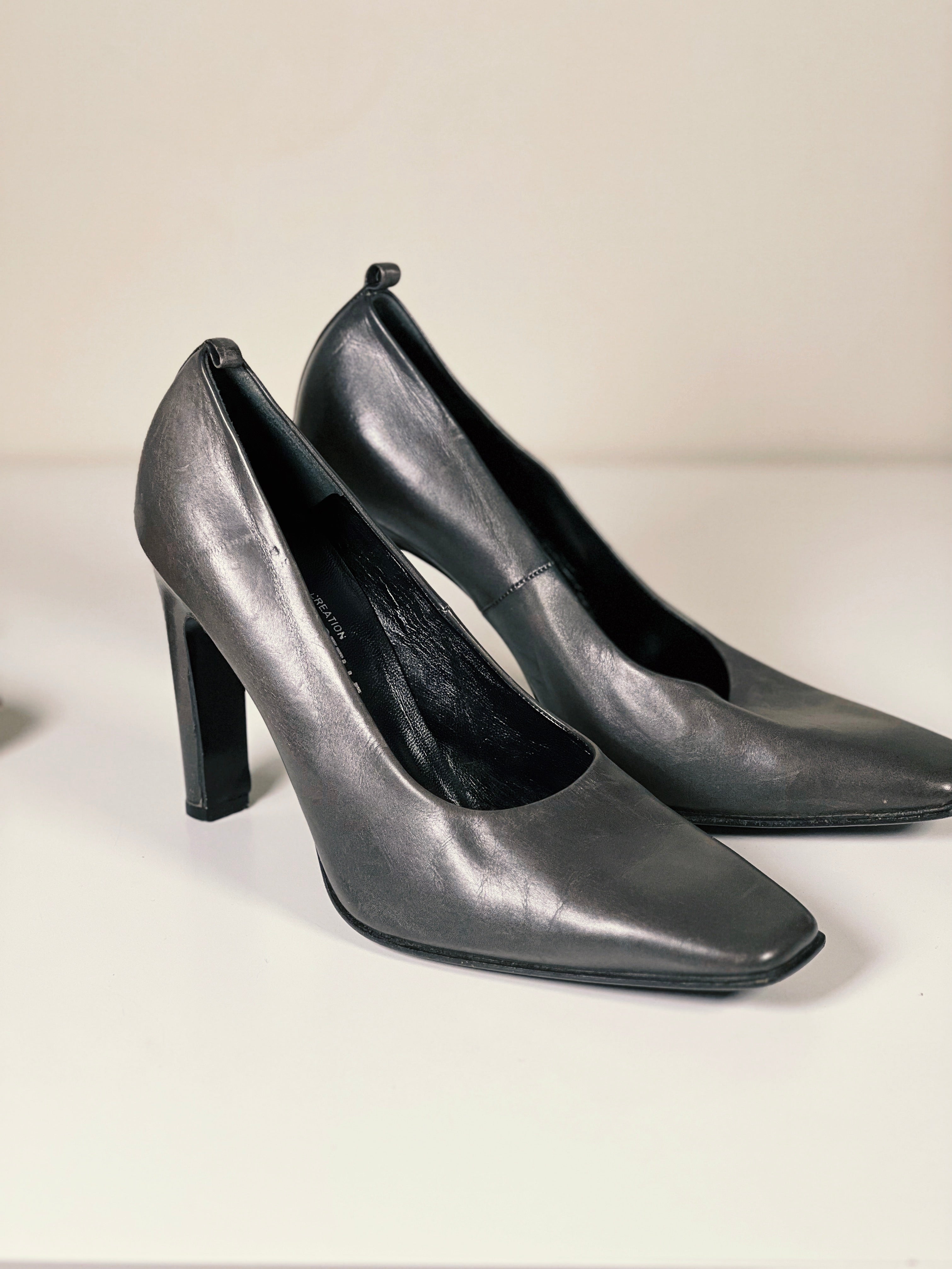 Vintage Grey Heels [39]
