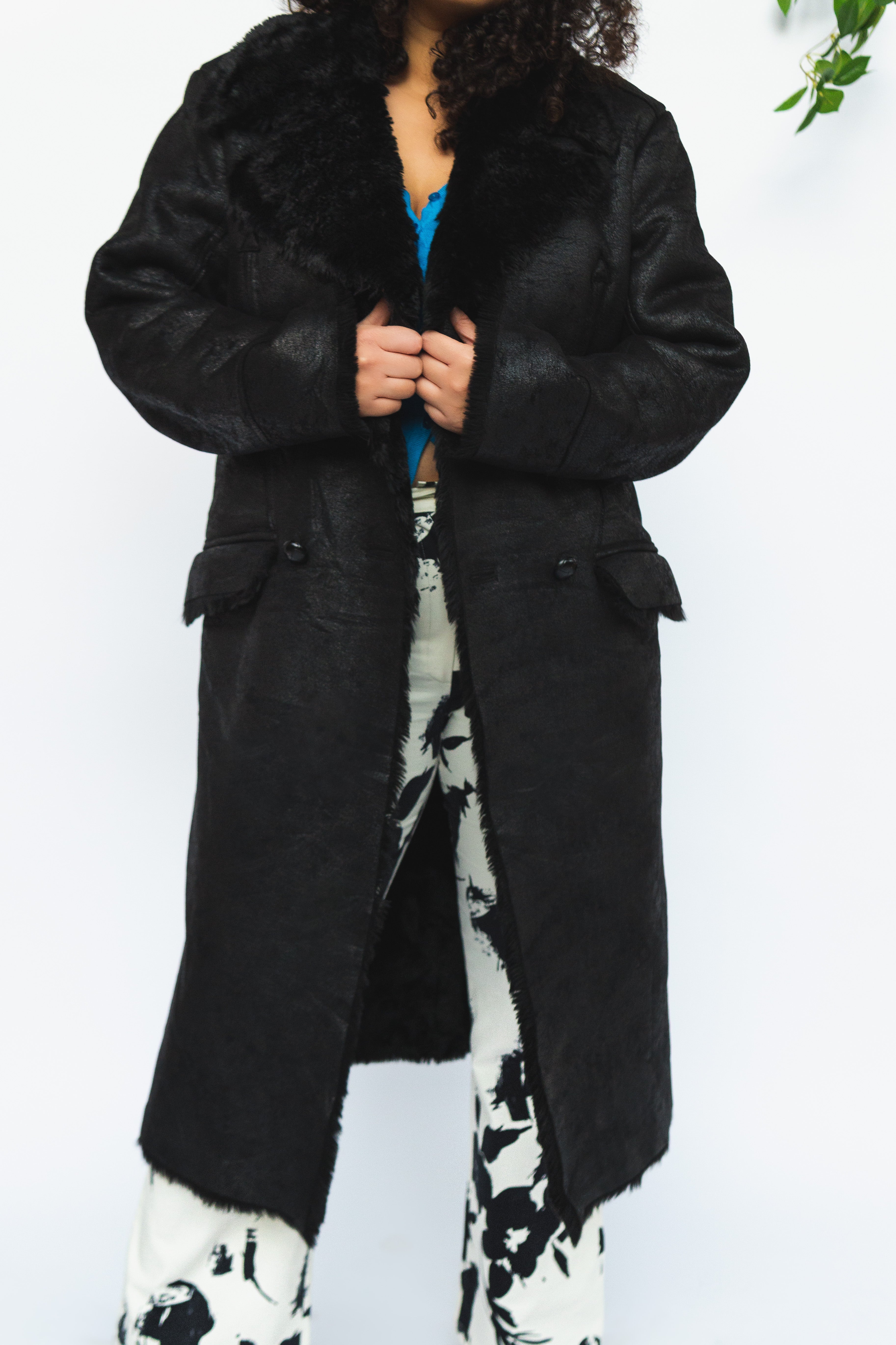 Faux fur Black Coat [M]