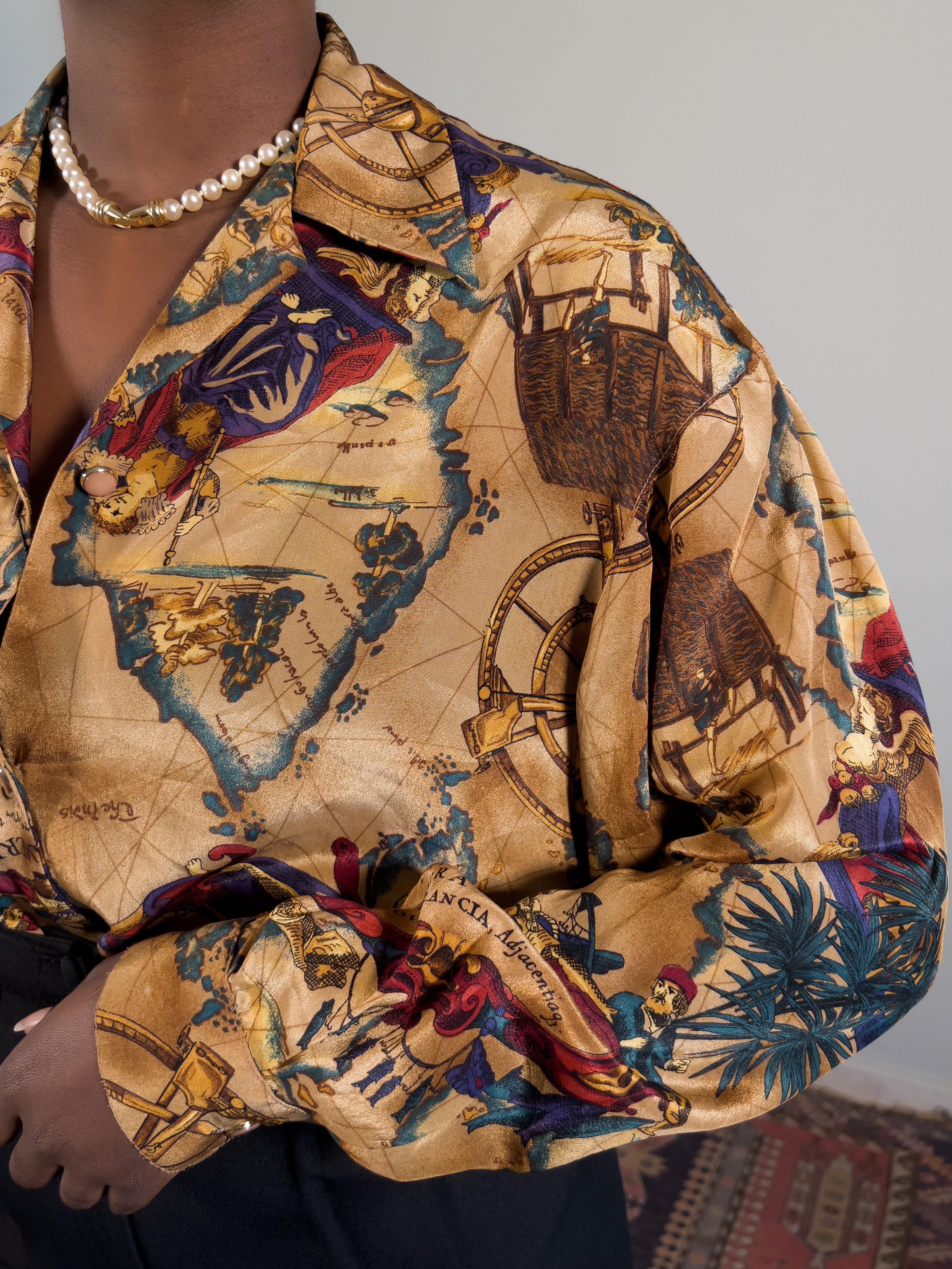 Map silky shirt [L]